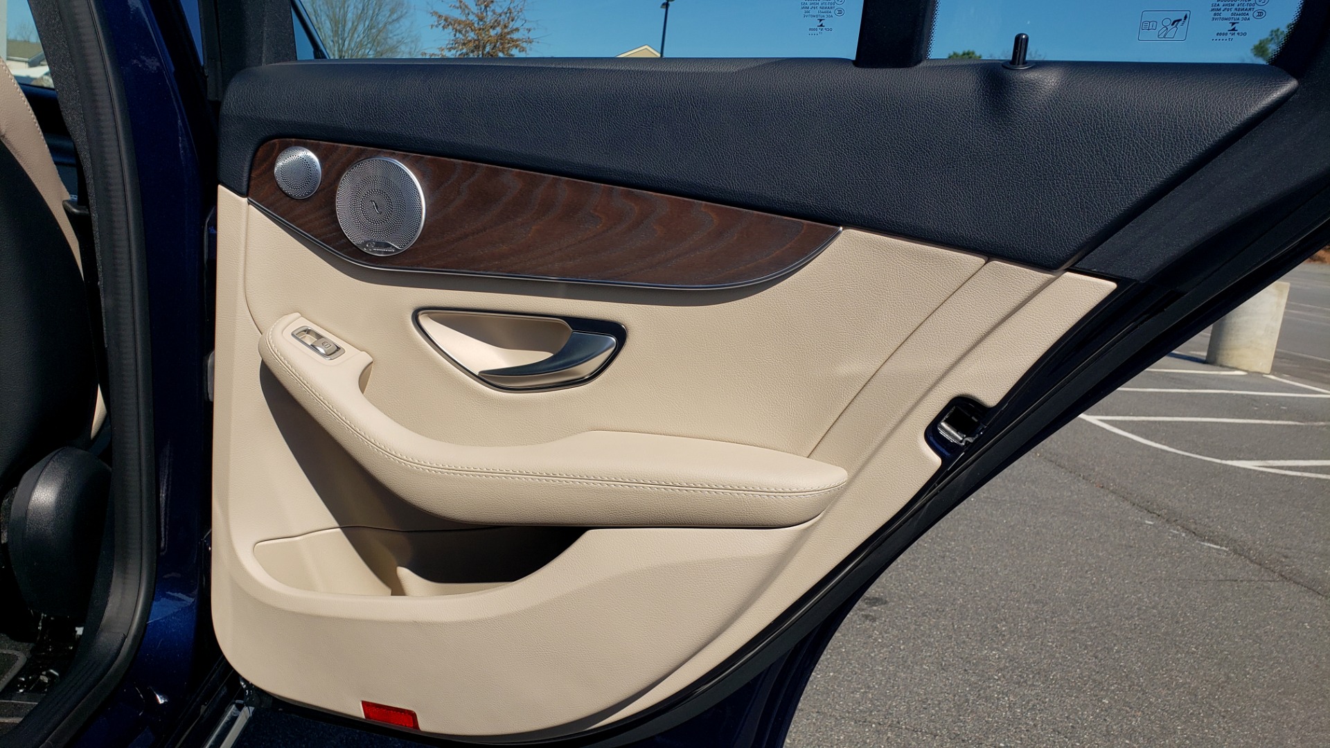 Used 2018 Mercedes-Benz C-CLASS C 300 PREMIUM / SUNROOF / BURMESTER / BSM / REARVIEW for sale Sold at Formula Imports in Charlotte NC 28227 61