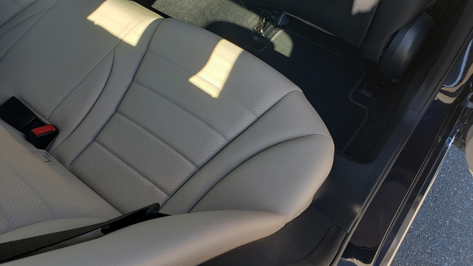 Used 2018 Mercedes-Benz C-CLASS C 300 PREMIUM / SUNROOF / BURMESTER / BSM / REARVIEW for sale Sold at Formula Imports in Charlotte NC 28227 63