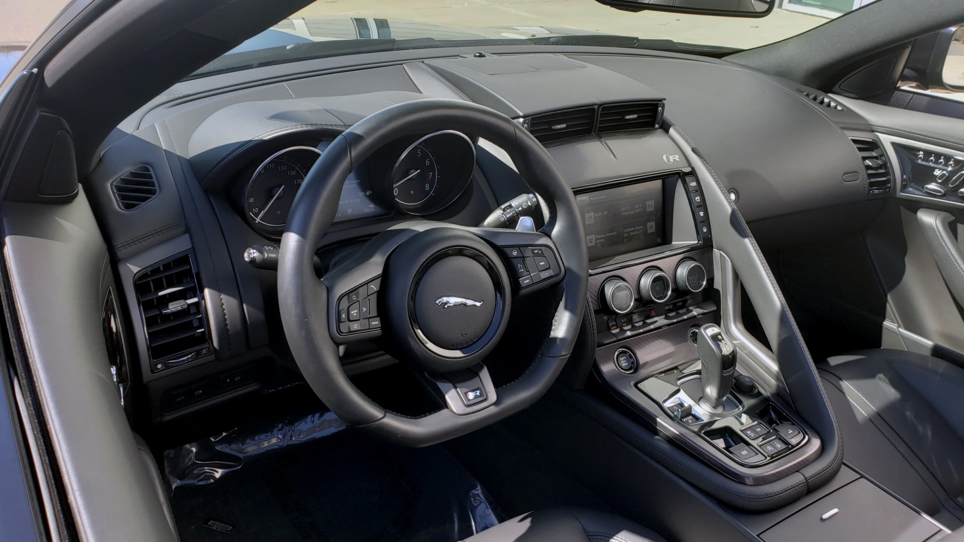 Used 2016 Jaguar F-TYPE R CONVERTIBLE / SC 5.0L 550HP / VISION PACK 3 / BSM / REARVIEW for sale Sold at Formula Imports in Charlotte NC 28227 20