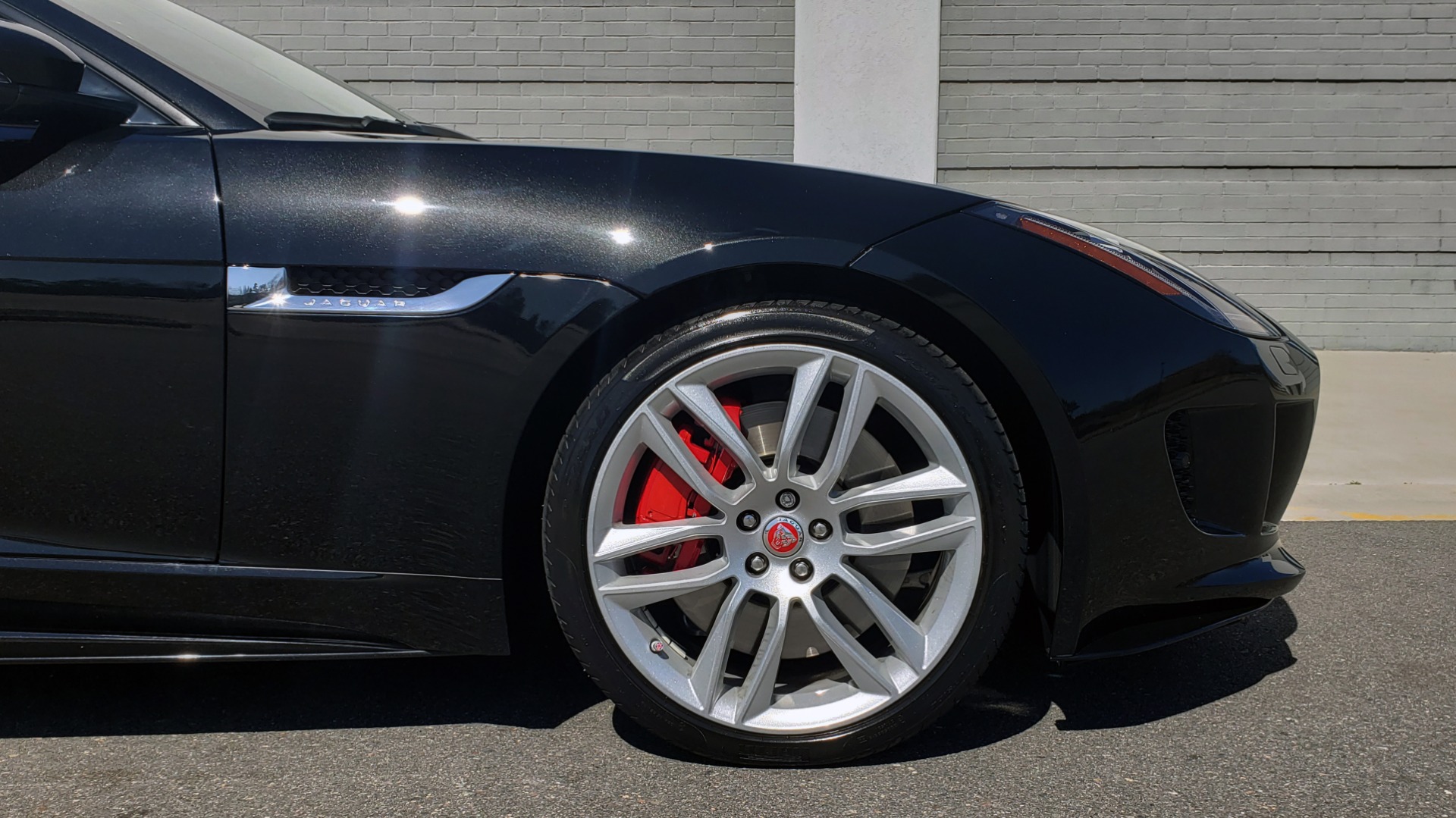 Used 2016 Jaguar F-TYPE R CONVERTIBLE / SC 5.0L 550HP / VISION PACK 3 / BSM / REARVIEW for sale Sold at Formula Imports in Charlotte NC 28227 47