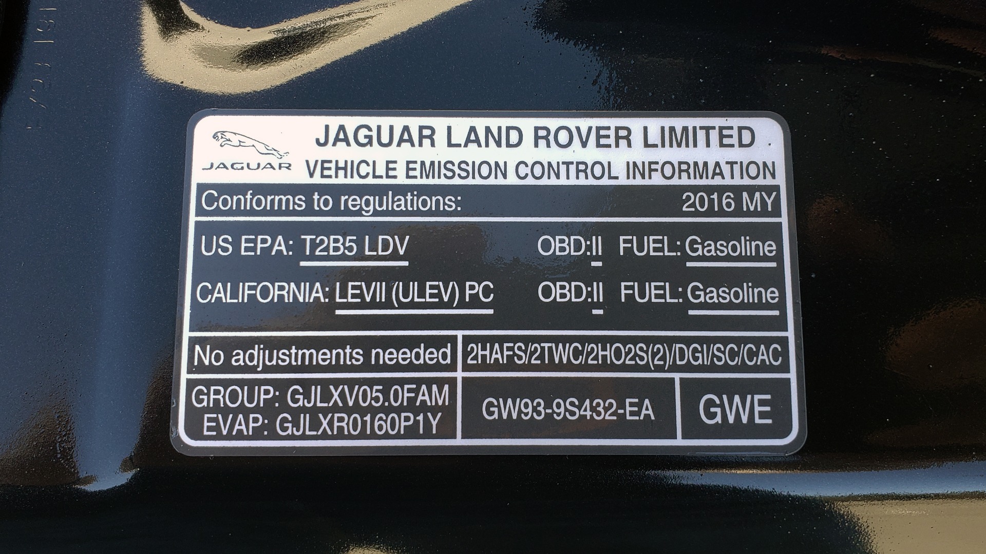 Used 2016 Jaguar F-TYPE R CONVERTIBLE / SC 5.0L 550HP / VISION PACK 3 / BSM / REARVIEW for sale Sold at Formula Imports in Charlotte NC 28227 48