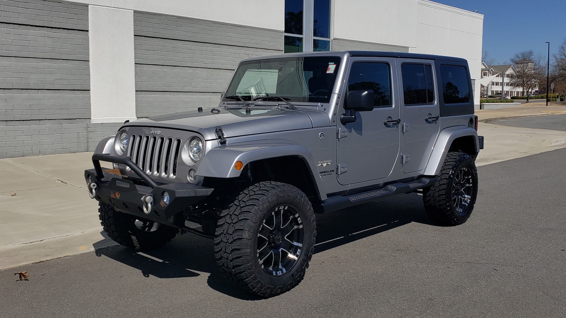 Used 2017 Jeep WRANGLER UNLIMITED SAHARA 4X4 / 3-PC FREEDOM TOP / 3.6L V6 / 5-SPD AUTO for sale Sold at Formula Imports in Charlotte NC 28227 2