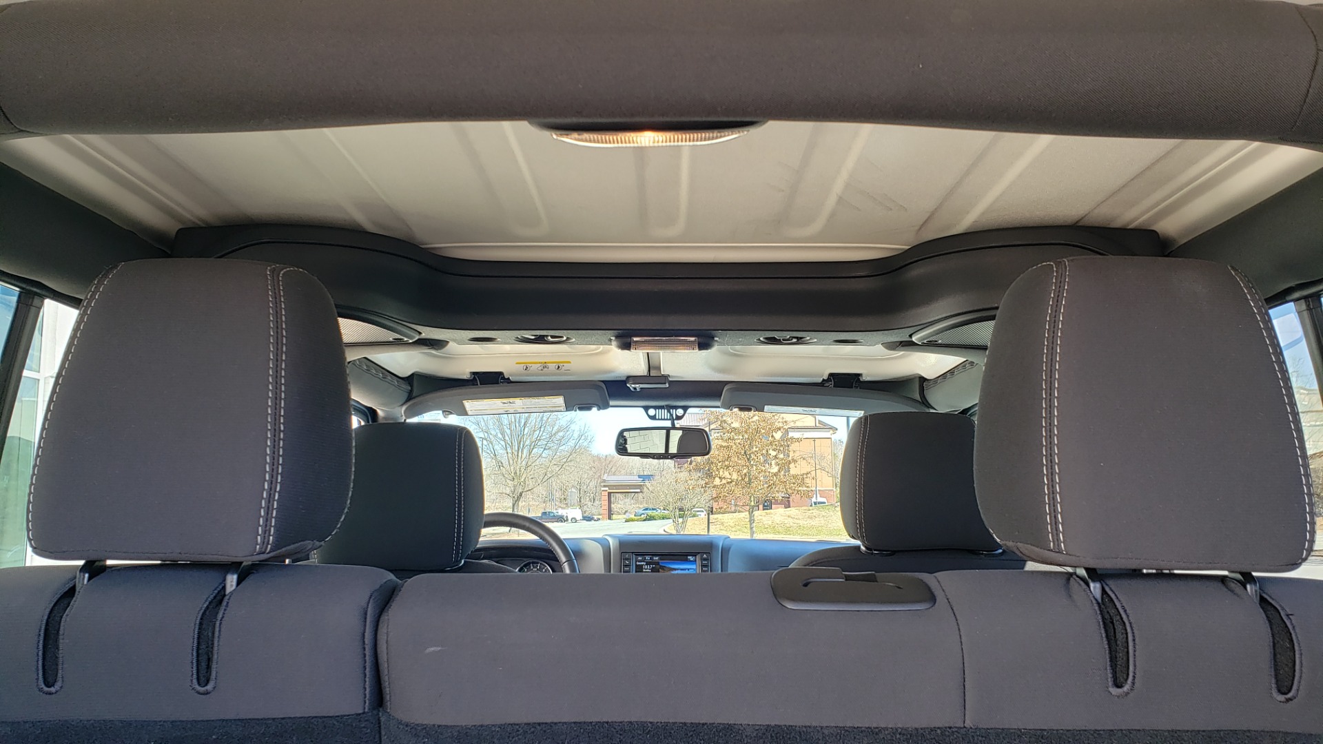 Used 2017 Jeep WRANGLER UNLIMITED SAHARA 4X4 / 3-PC FREEDOM TOP / 3.6L V6 / 5-SPD AUTO for sale Sold at Formula Imports in Charlotte NC 28227 22