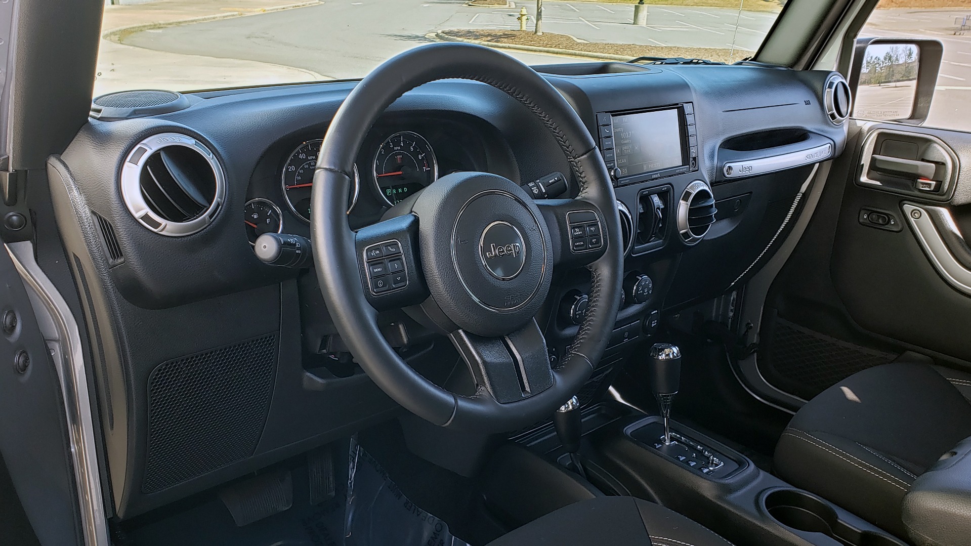 Used 2017 Jeep WRANGLER UNLIMITED SAHARA 4X4 / 3-PC FREEDOM TOP / 3.6L V6 / 5-SPD AUTO for sale Sold at Formula Imports in Charlotte NC 28227 42