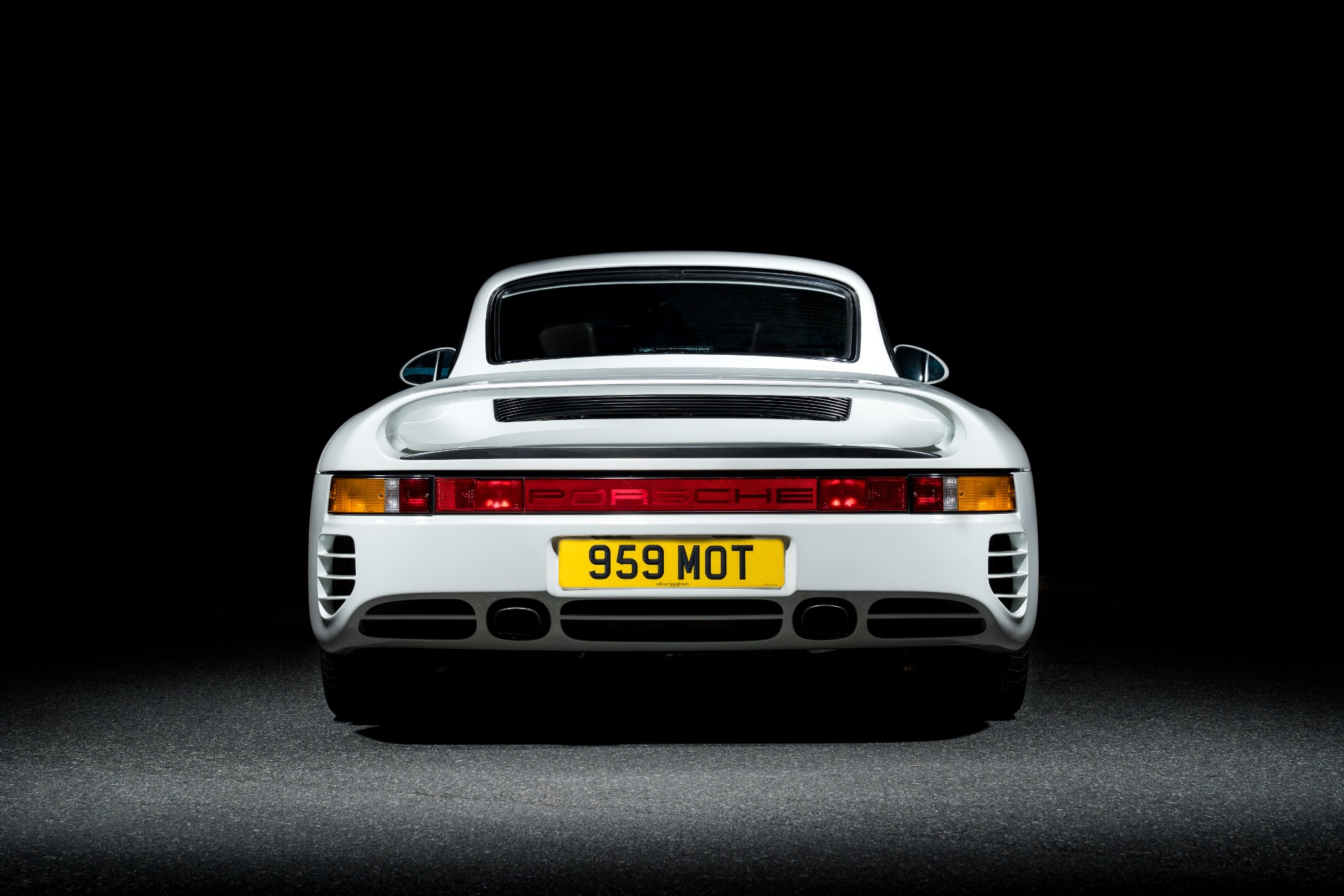 Used 1988 Porsche 959 KOMFORT COUPE / AWD / 6-SPEED MANUAL / ORIGINAL SUPERCAR for sale Sold at Formula Imports in Charlotte NC 28227 7