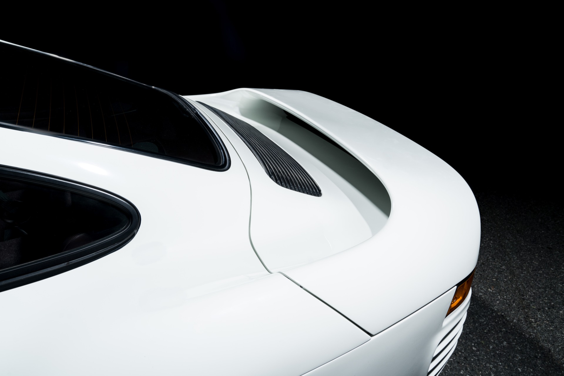 Used 1988 Porsche 959 KOMFORT COUPE / AWD / 6-SPEED MANUAL / ORIGINAL SUPERCAR for sale Sold at Formula Imports in Charlotte NC 28227 9