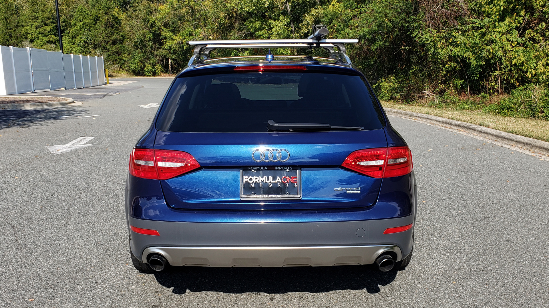 Used 2015 Audi ALLROADS PREMIUM / SUNROOF / ROOF-RACK / 18 INCH WHEELS for sale Sold at Formula Imports in Charlotte NC 28227 23