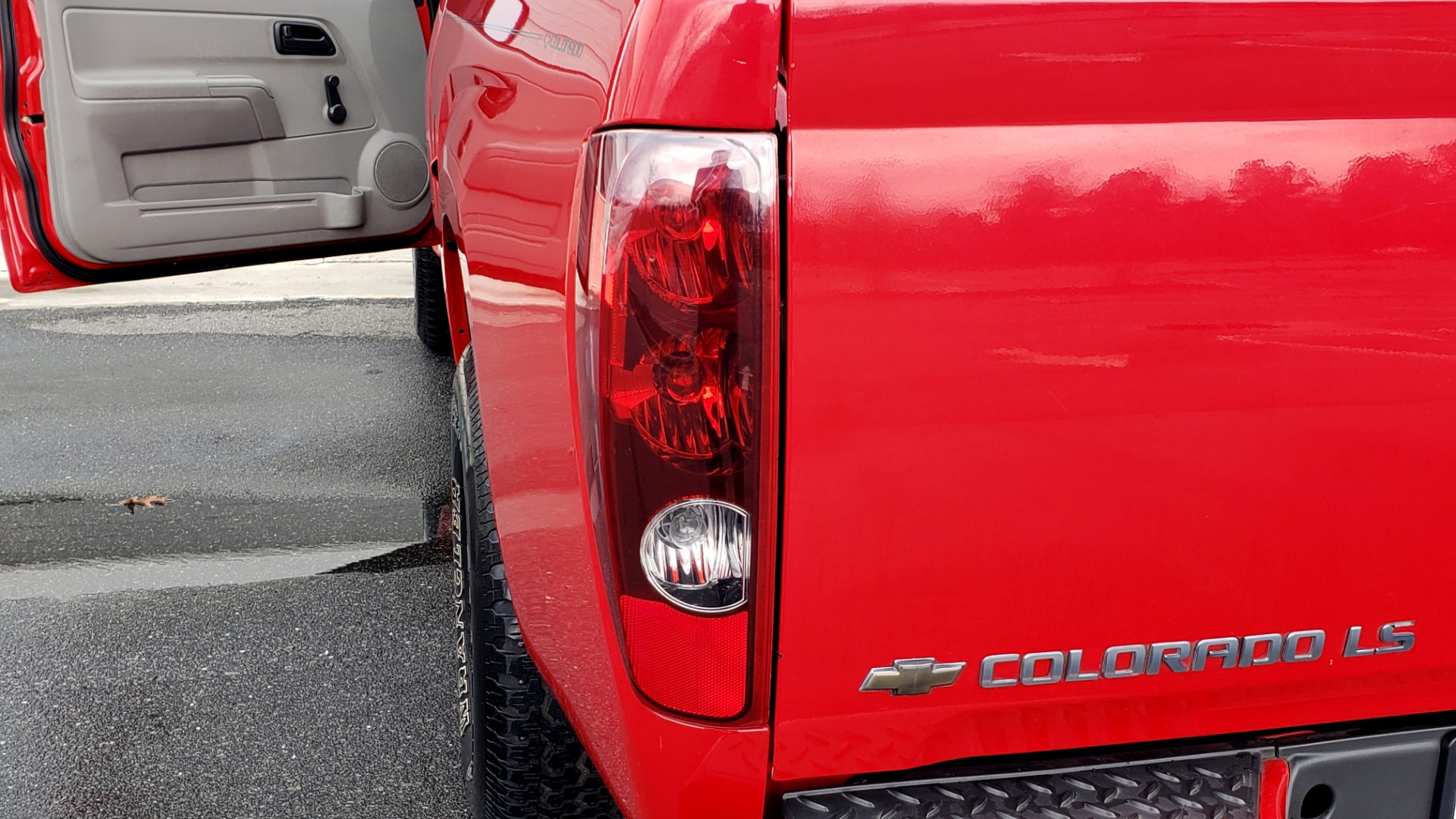 Used 2008 Chevrolet COLORADO LS 2WD / REG CAB / 2.9L 4-CYL / 4-SPD AUTO / NEW CARPET for sale Sold at Formula Imports in Charlotte NC 28227 22
