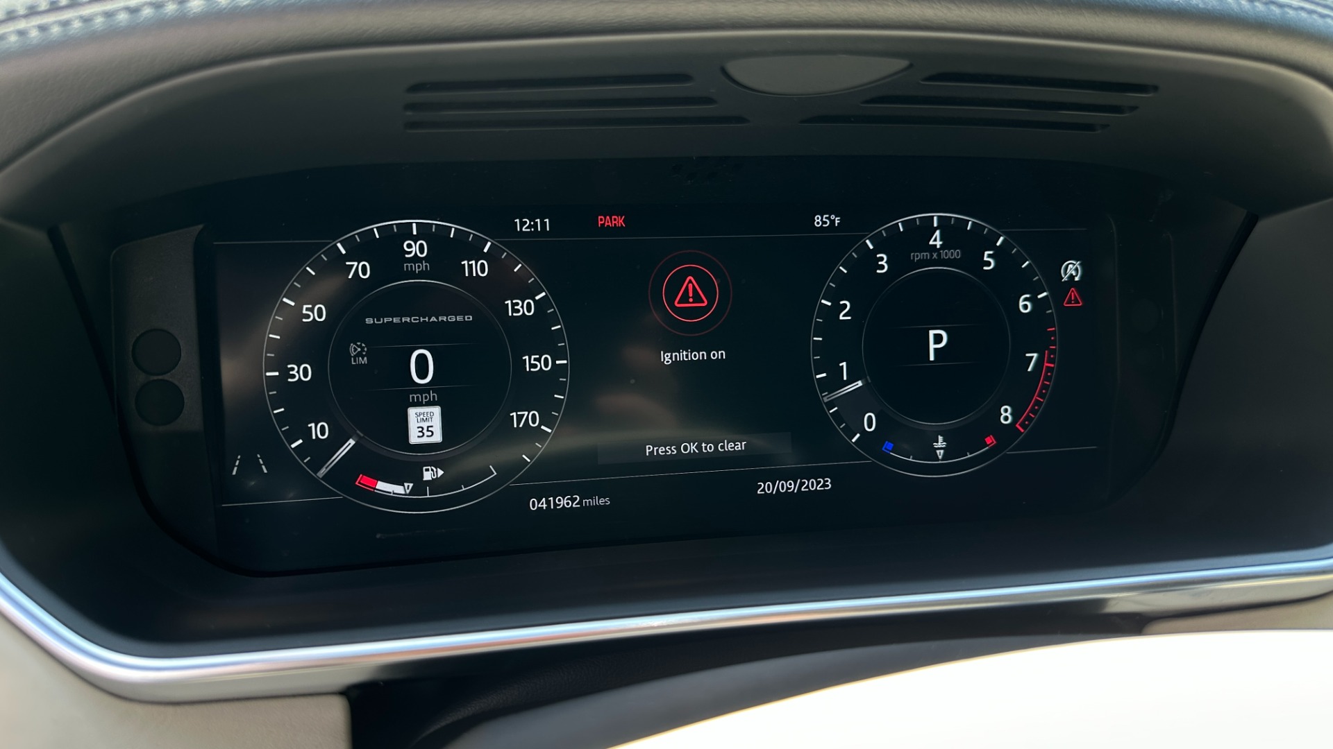 Used 2018 Land Rover Range Rover V8 SUPERCHARGED for sale Sold at Formula Imports in Charlotte NC 28227 17