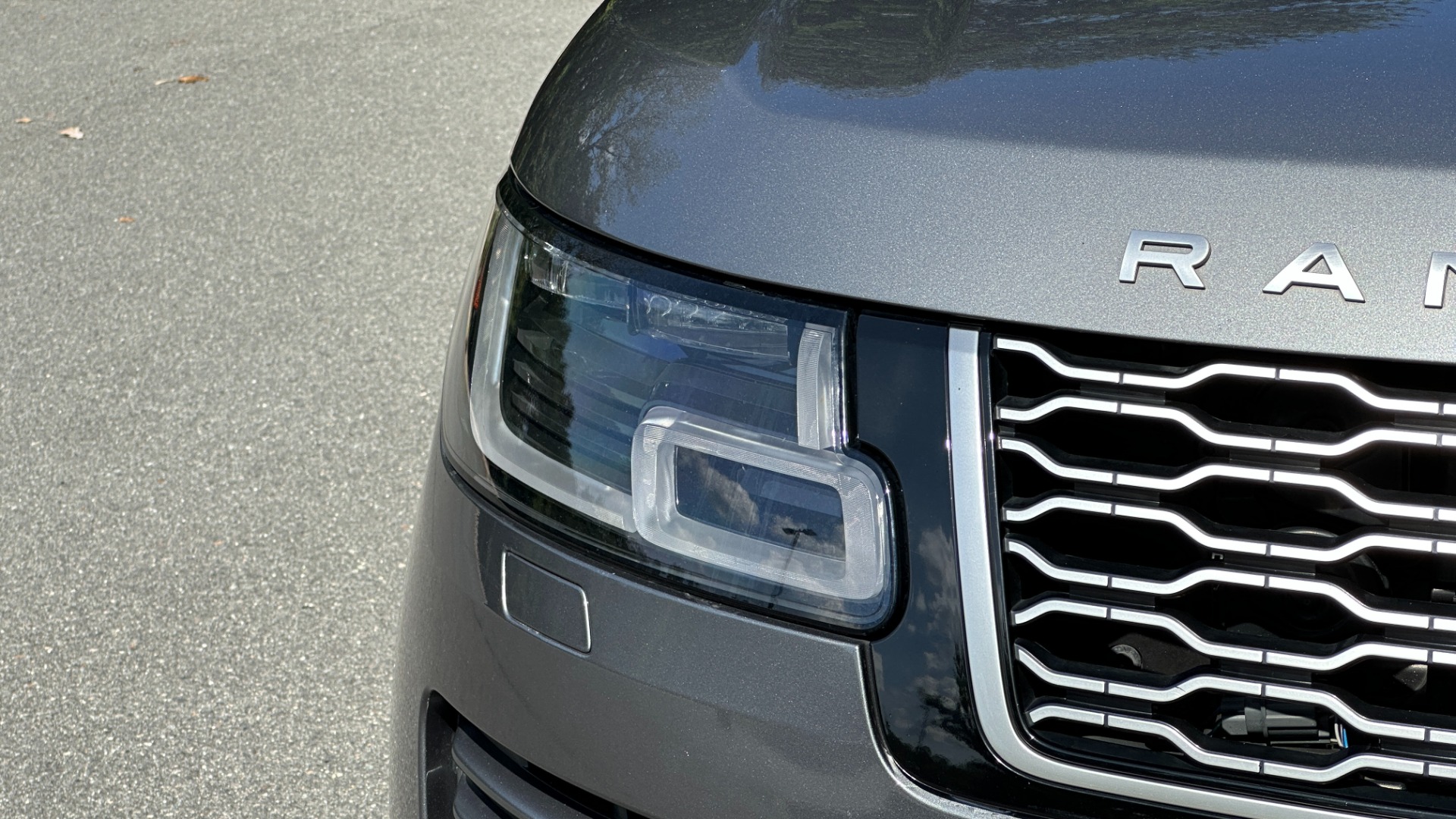 Used 2018 Land Rover Range Rover V8 SUPERCHARGED for sale Sold at Formula Imports in Charlotte NC 28227 50