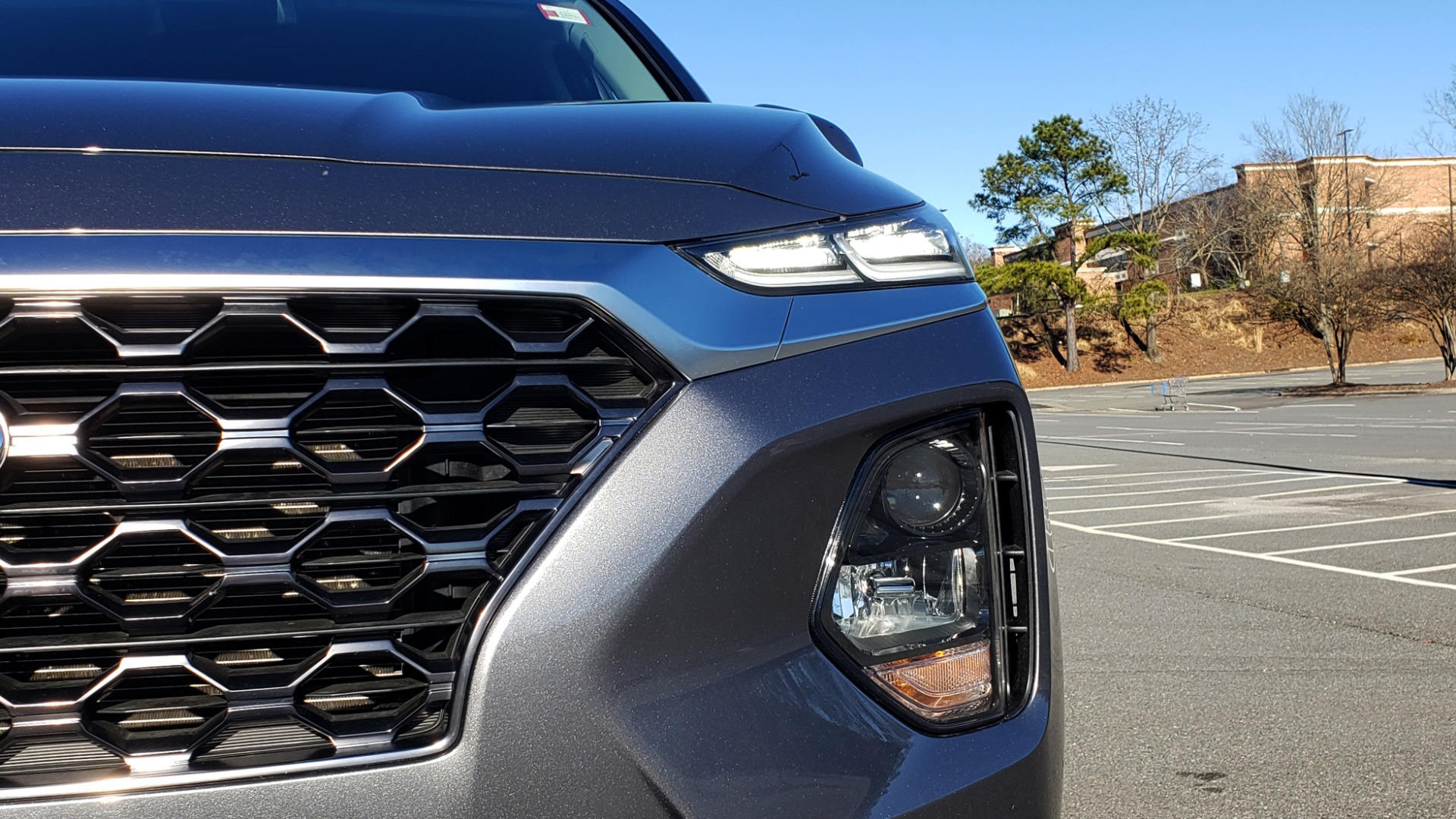 Used 2019 Hyundai SANTA FE SE / 2.4L 4-CYL / 8-SPD AUTO / BLIND SPOT / LANE KEEP ASSIST for sale Sold at Formula Imports in Charlotte NC 28227 26