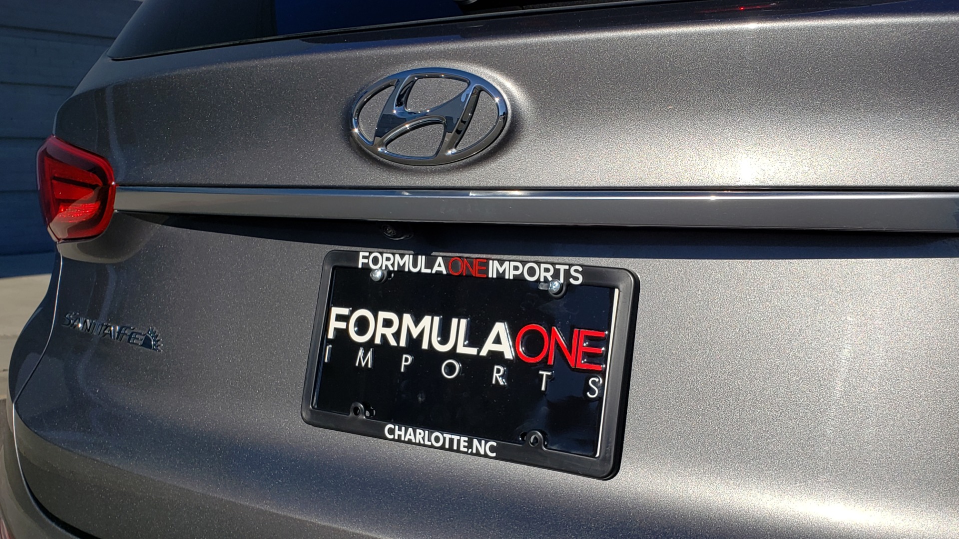 Used 2019 Hyundai SANTA FE SE / 2.4L 4-CYL / 8-SPD AUTO / BLIND SPOT / LANE KEEP ASSIST for sale Sold at Formula Imports in Charlotte NC 28227 34