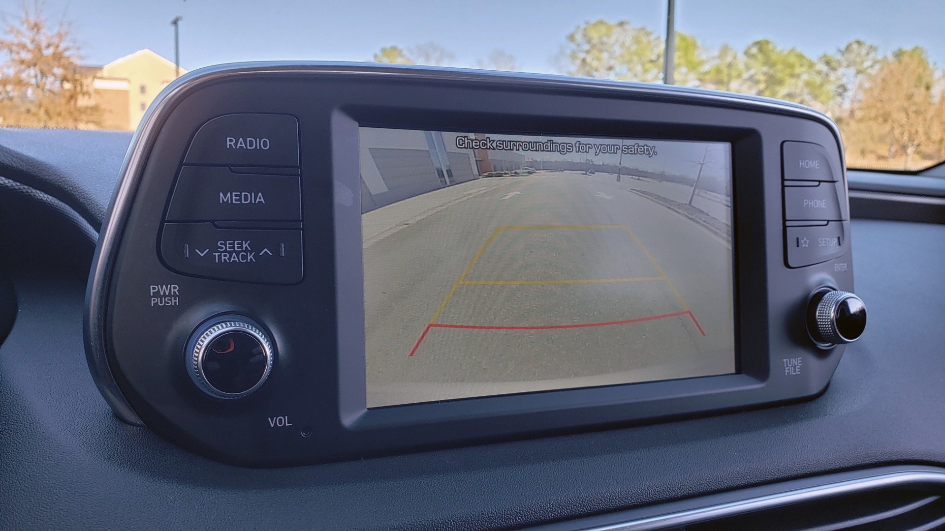 Used 2019 Hyundai SANTA FE SE / 2.4L 4-CYL / 8-SPD AUTO / BLIND SPOT / LANE KEEP ASSIST for sale Sold at Formula Imports in Charlotte NC 28227 45