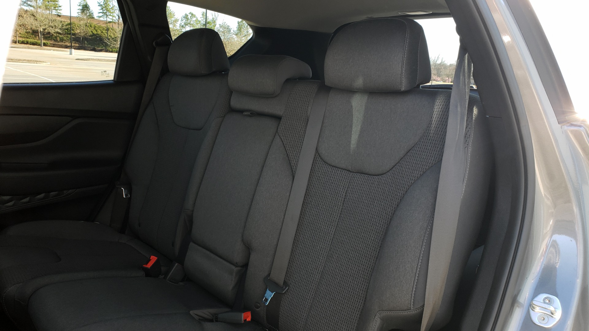 Used 2019 Hyundai SANTA FE SE / 2.4L 4-CYL / 8-SPD AUTO / BLIND SPOT / LANE KEEP ASSIST for sale Sold at Formula Imports in Charlotte NC 28227 60