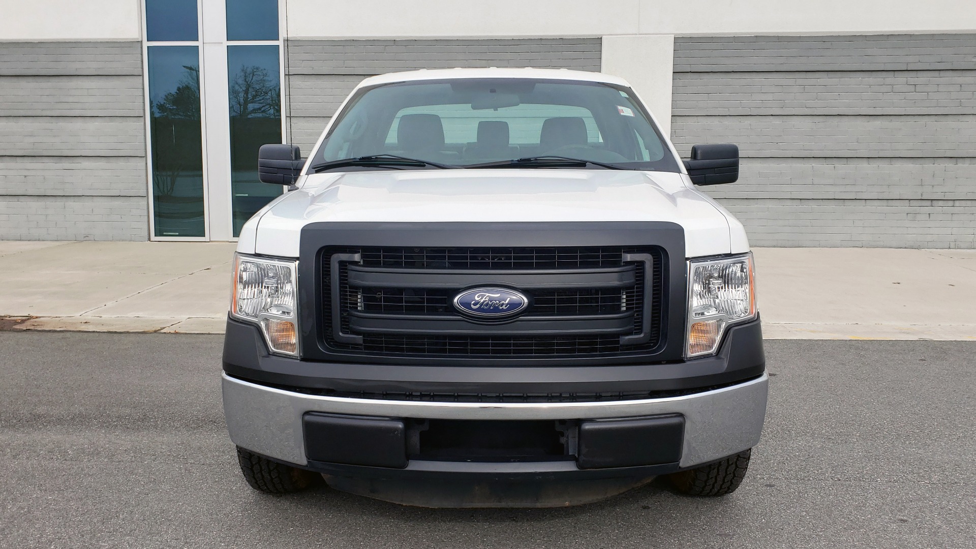 Used 2014 Ford F-150 XL / 2WD / V6 / AUTO / LONG BED / 145IN WB / WORK TRUCK for sale Sold at Formula Imports in Charlotte NC 28227 14