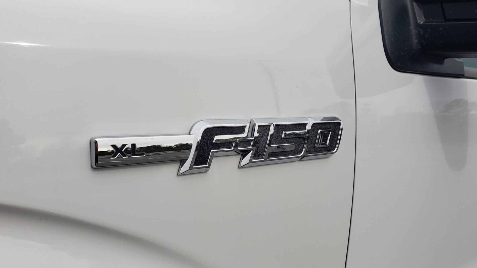 Used 2014 Ford F-150 XL 4X2 REGULAR CAB / 3.7L V6 / 6-SPD AUTO / CRUISE CONTROL for sale Sold at Formula Imports in Charlotte NC 28227 11