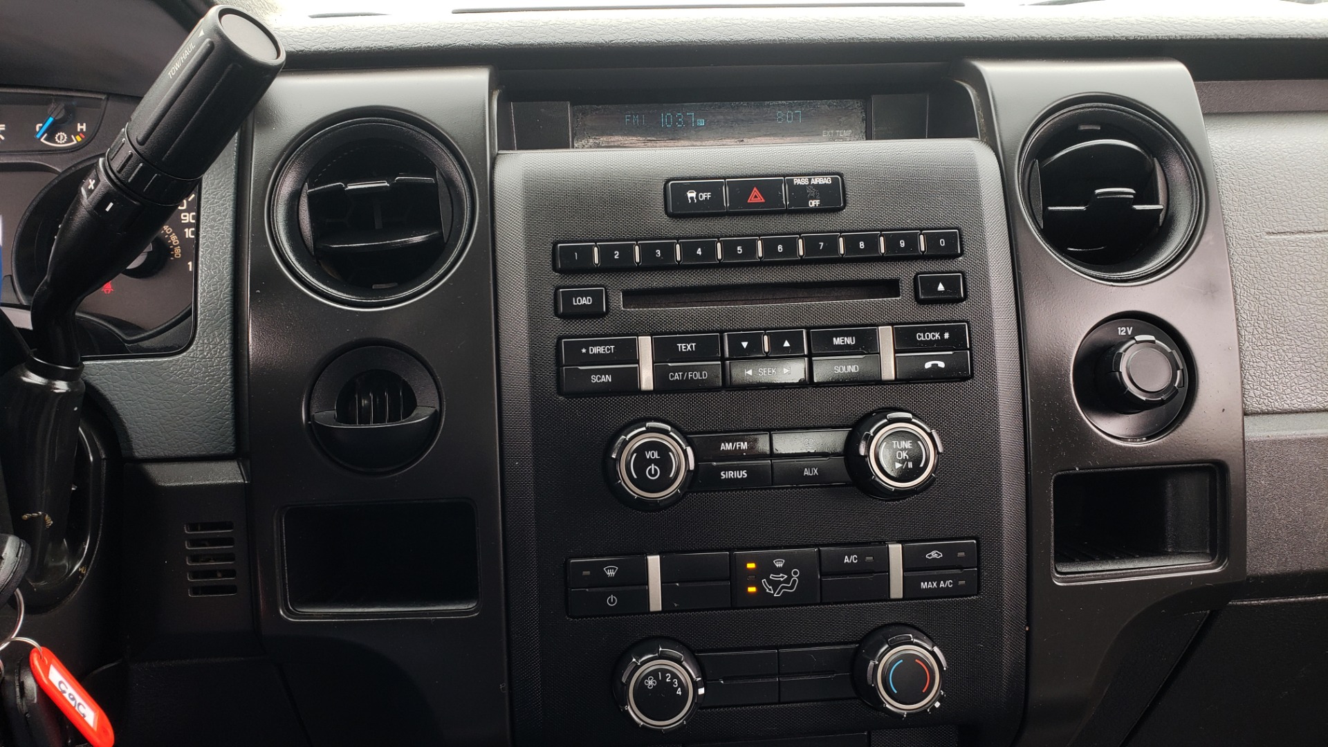 Used 2014 Ford F-150 XL 4X2 REGULAR CAB / 3.7L V6 / 6-SPD AUTO / CRUISE CONTROL for sale Sold at Formula Imports in Charlotte NC 28227 42