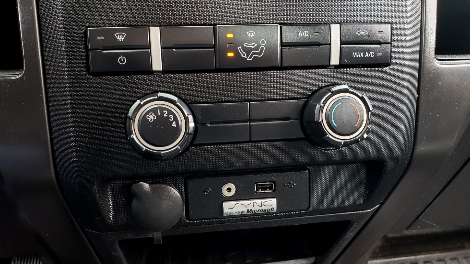 Used 2014 Ford F-150 XL 4X2 REGULAR CAB / 3.7L V6 / 6-SPD AUTO / CRUISE CONTROL for sale Sold at Formula Imports in Charlotte NC 28227 45