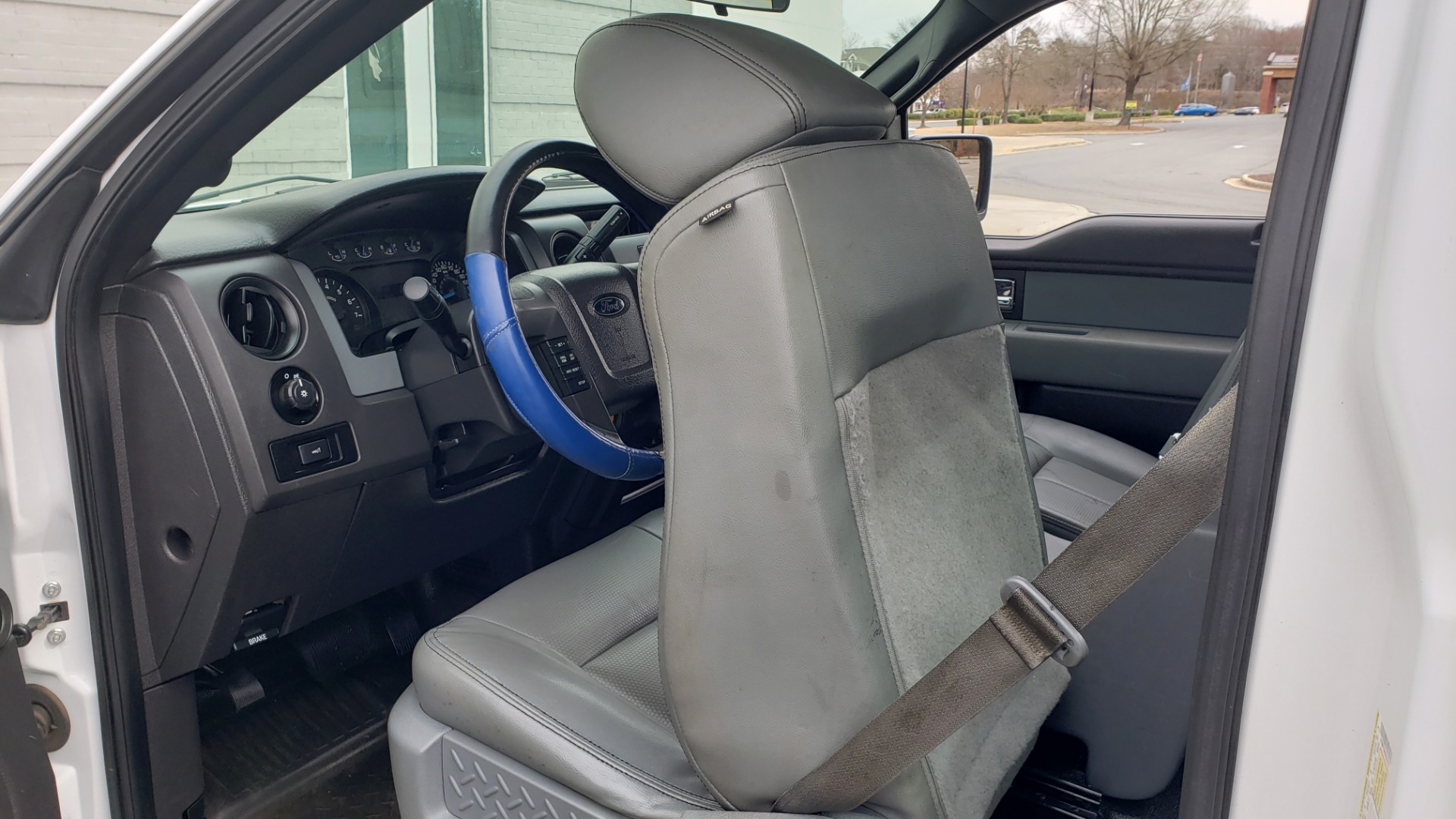 Used 2014 Ford F-150 XL 4X2 REGULAR CAB / 3.7L V6 / 6-SPD AUTO / CRUISE CONTROL for sale Sold at Formula Imports in Charlotte NC 28227 49