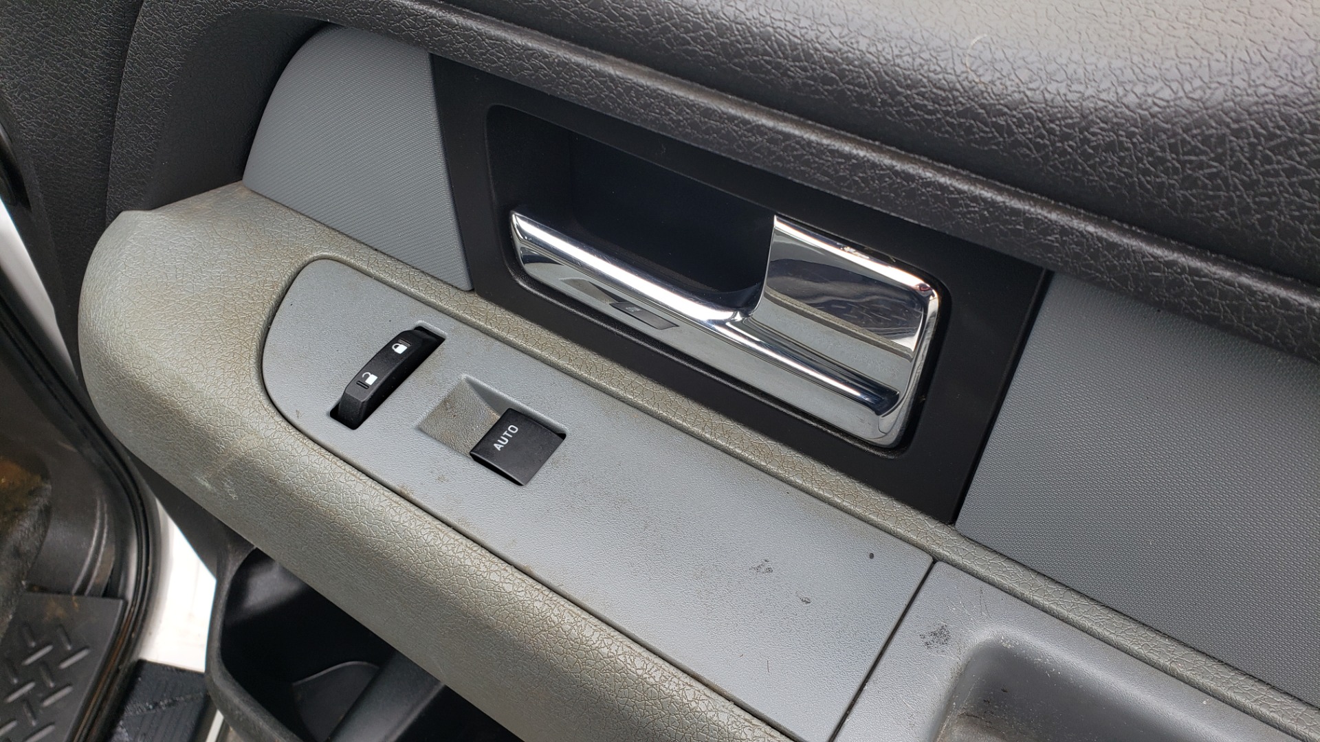 Used 2014 Ford F-150 XL 4X2 REGULAR CAB / 3.7L V6 / 6-SPD AUTO / CRUISE CONTROL for sale Sold at Formula Imports in Charlotte NC 28227 52