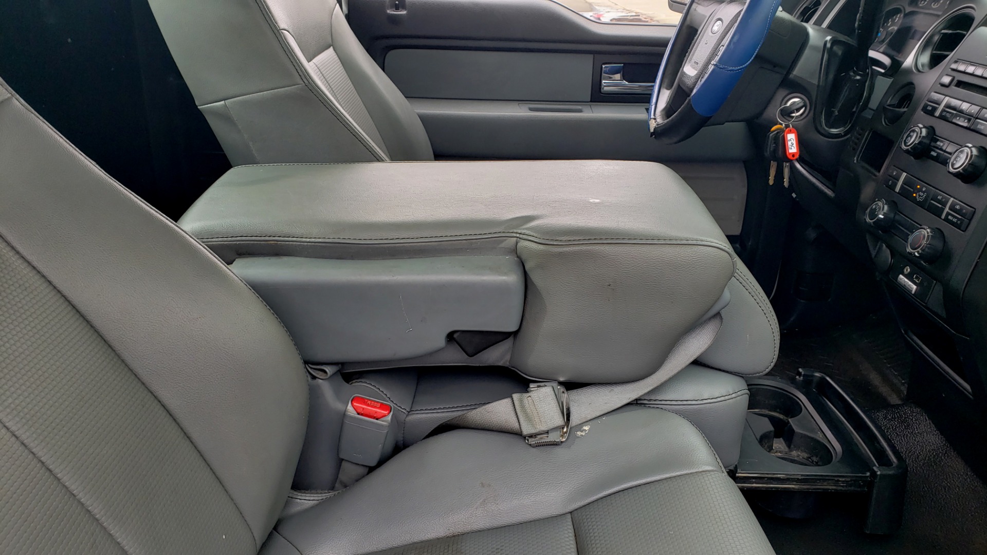 Used 2014 Ford F-150 XL 4X2 REGULAR CAB / 3.7L V6 / 6-SPD AUTO / CRUISE CONTROL for sale Sold at Formula Imports in Charlotte NC 28227 58