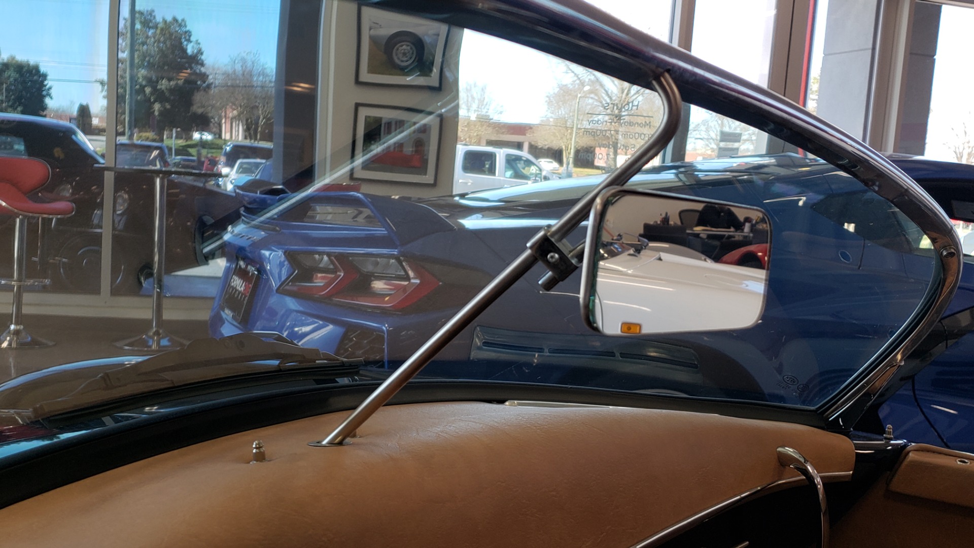 Used 1959 Porsche 356 SPEEDSTER / 4-CYL ENG / 4-SPD MANUAL / CHROME WHEELS for sale Sold at Formula Imports in Charlotte NC 28227 24