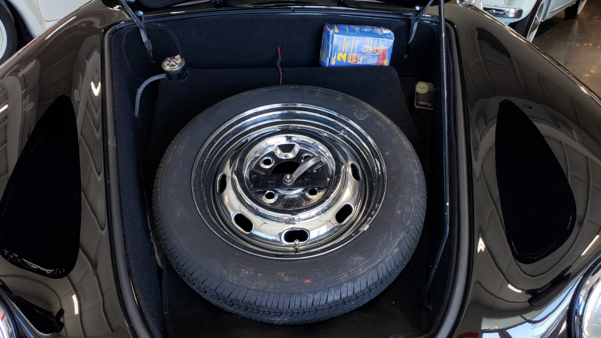 Used 1959 Porsche 356 SPEEDSTER / 4-CYL ENG / 4-SPD MANUAL / CHROME WHEELS for sale Sold at Formula Imports in Charlotte NC 28227 39