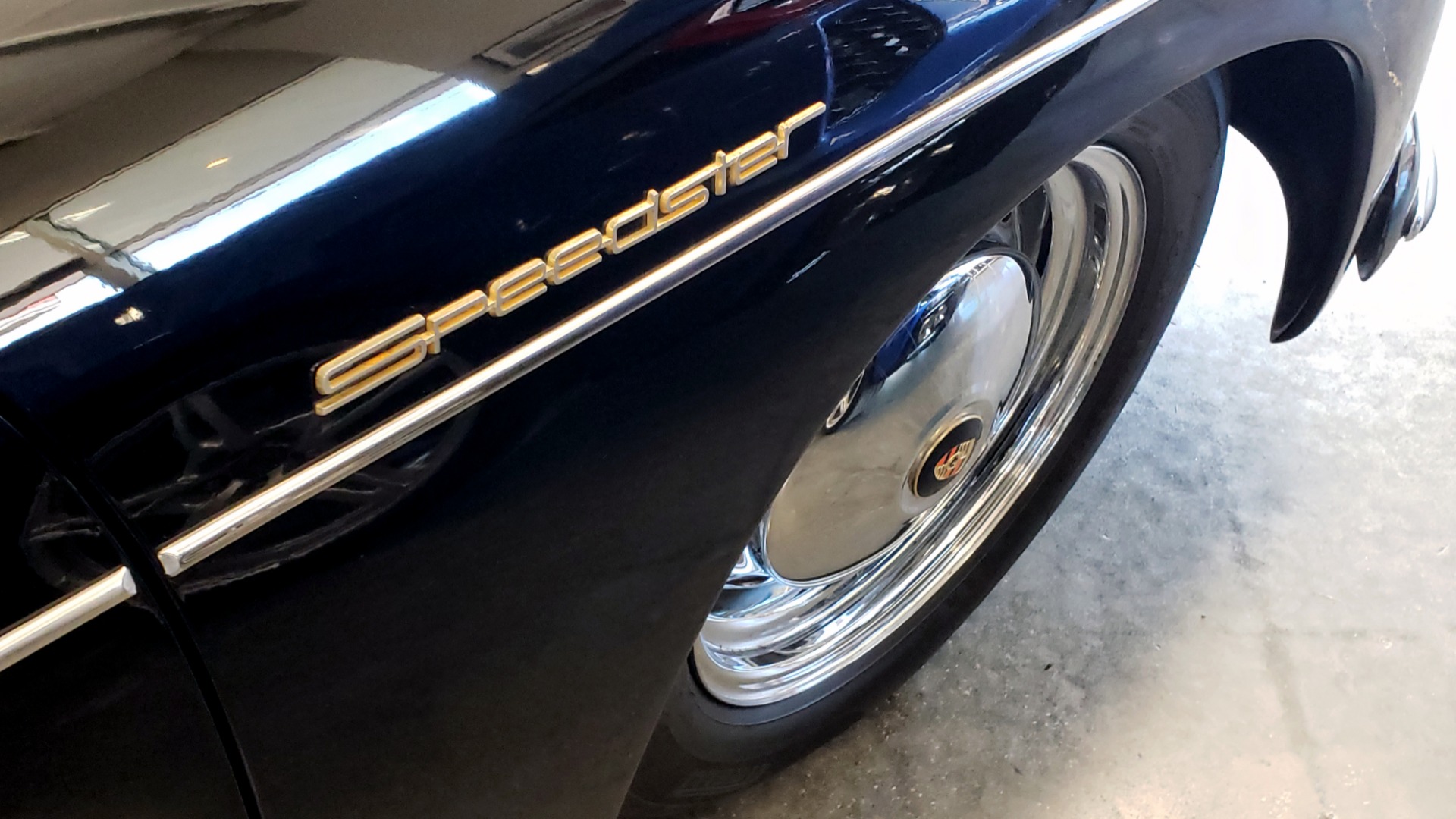 Used 1959 Porsche 356 SPEEDSTER / 4-CYL ENG / 4-SPD MANUAL / CHROME WHEELS for sale Sold at Formula Imports in Charlotte NC 28227 47