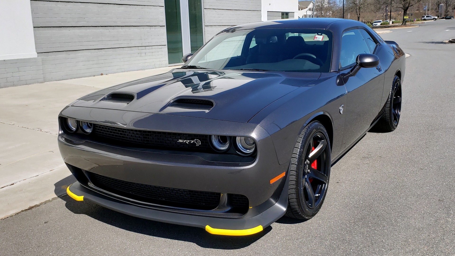 Used 2020 Dodge CHALLENGER SRT HELLCAT (717HP) / NAV / AUTO / CLOTH / REARVIEW / LOW MILES for sale Sold at Formula Imports in Charlotte NC 28227 11