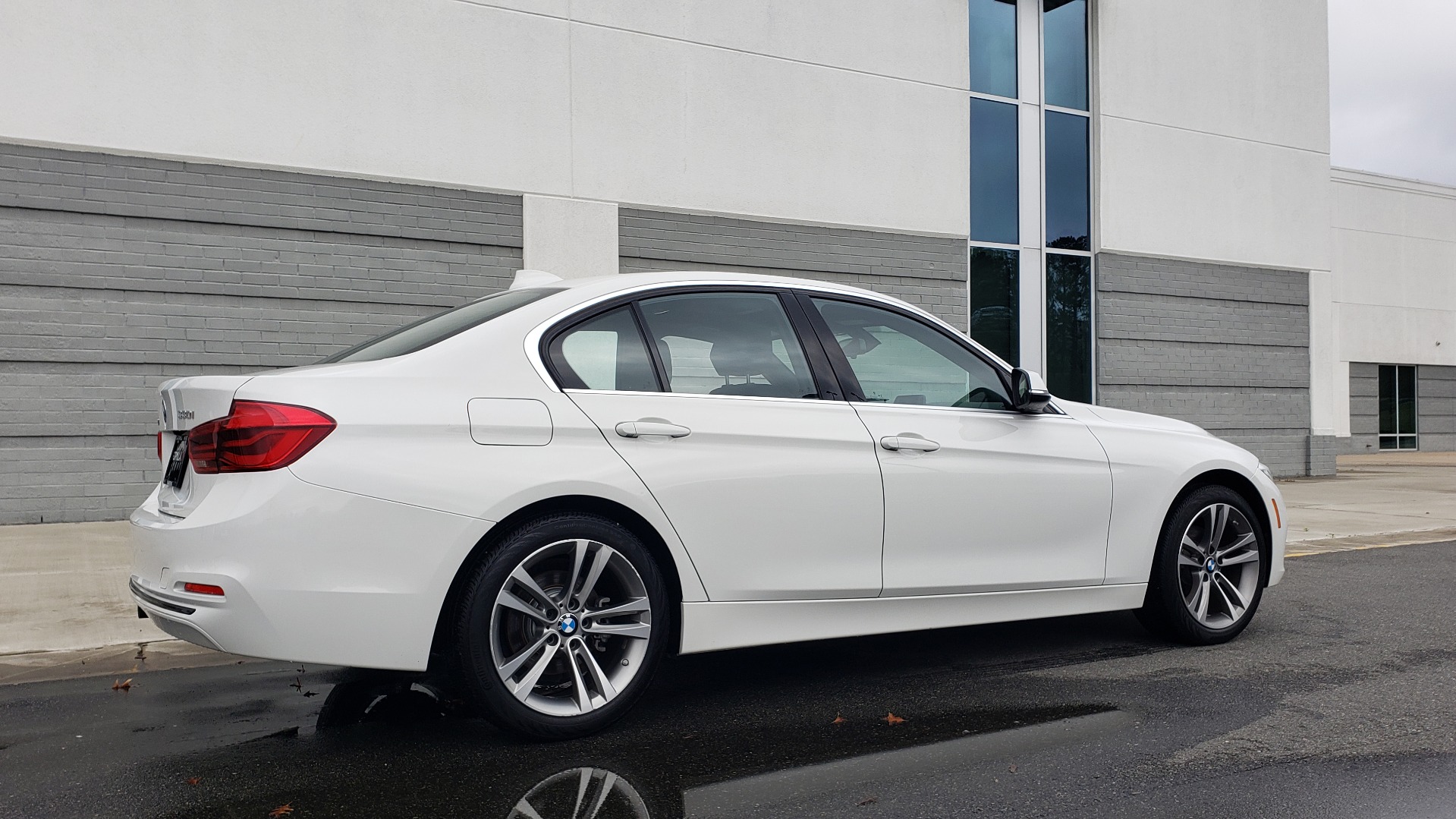 Used 2018 BMW 3 SERIES 330I XDRIVE / CONV PKG / SUNROOF / HTD STS / REARVIEW for sale Sold at Formula Imports in Charlotte NC 28227 4