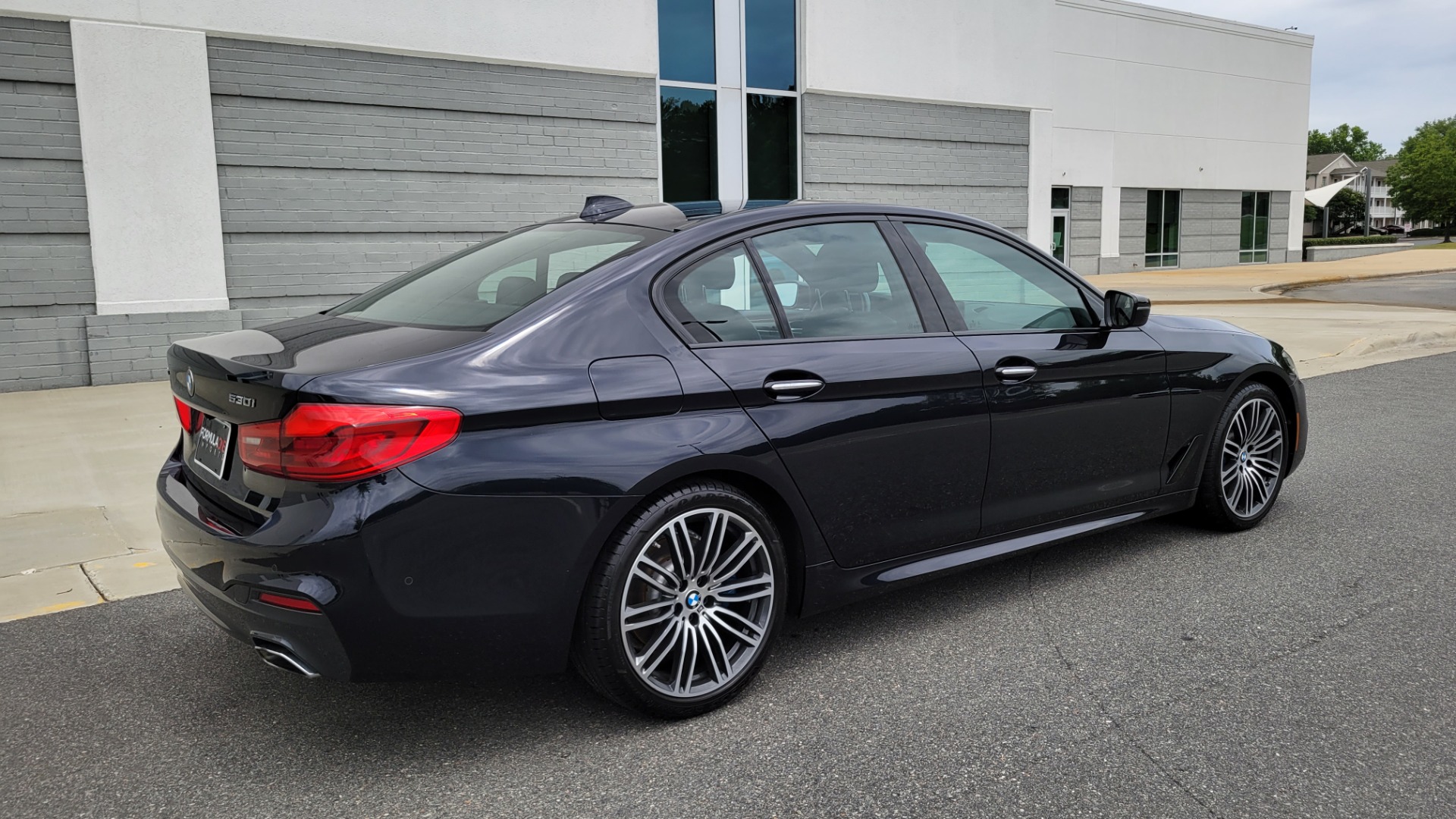 Used 2018 BMW 5 SERIES 530I XDRIVE M-SPORT SEDAN / NAV / HUD / SUNROOF / CAMERA for sale Sold at Formula Imports in Charlotte NC 28227 8