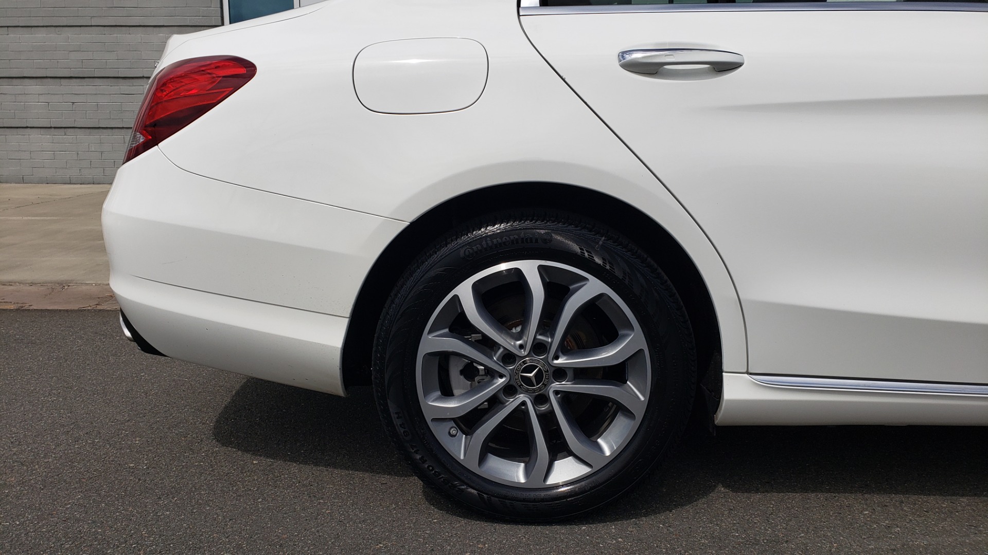 Used 2018 Mercedes-Benz C-CLASS C 300 4MATIC PREMIUM / HTD STS / PANO-ROOF / REARVIEW for sale Sold at Formula Imports in Charlotte NC 28227 77