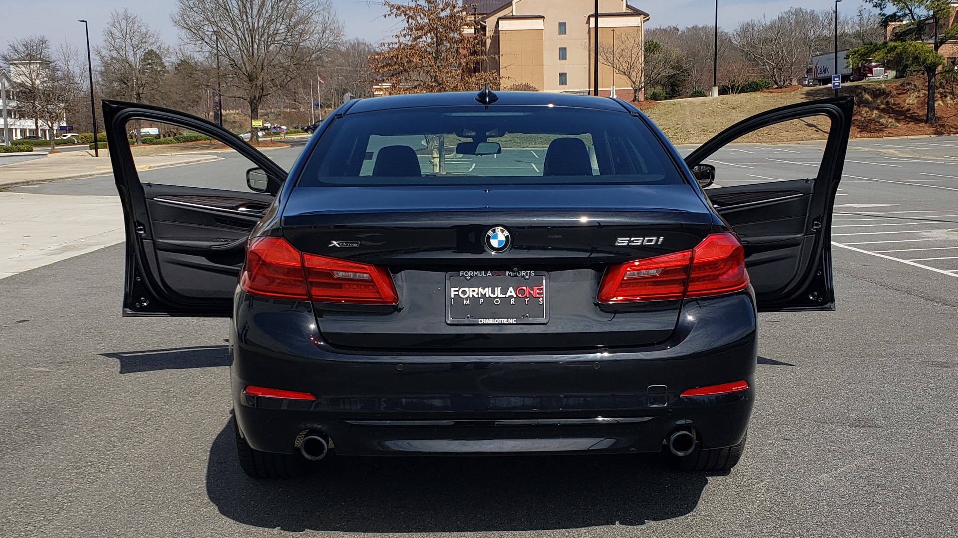 Used 2018 BMW 5 SERIES 530I XDRIVE PREMIUM / NAV / SUNROOF / DRVR ASST / REARVIEW for sale Sold at Formula Imports in Charlotte NC 28227 25