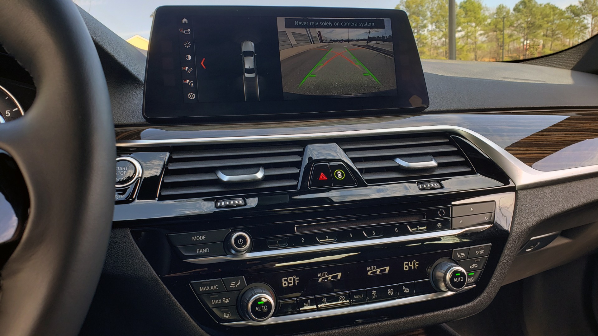 Used 2018 BMW 5 SERIES 530I XDRIVE PREMIUM / NAV / SUNROOF / DRVR ASST / REARVIEW for sale Sold at Formula Imports in Charlotte NC 28227 42