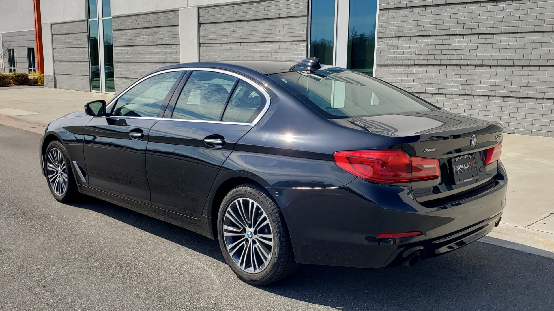 Used 2018 BMW 5 SERIES 530I XDRIVE PREMIUM / NAV / SUNROOF / DRVR ASST / REARVIEW for sale Sold at Formula Imports in Charlotte NC 28227 5