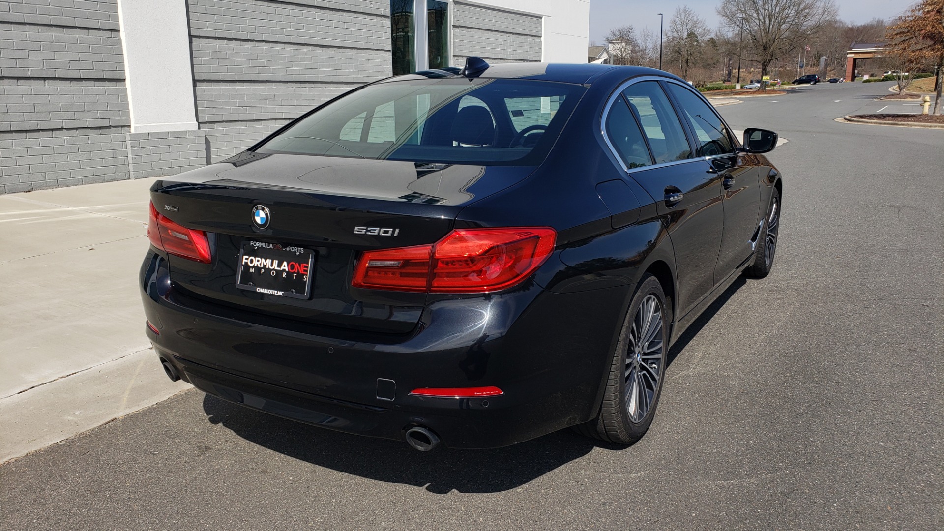 Used 2018 BMW 5 SERIES 530I XDRIVE PREMIUM / NAV / SUNROOF / DRVR ASST / REARVIEW for sale Sold at Formula Imports in Charlotte NC 28227 8