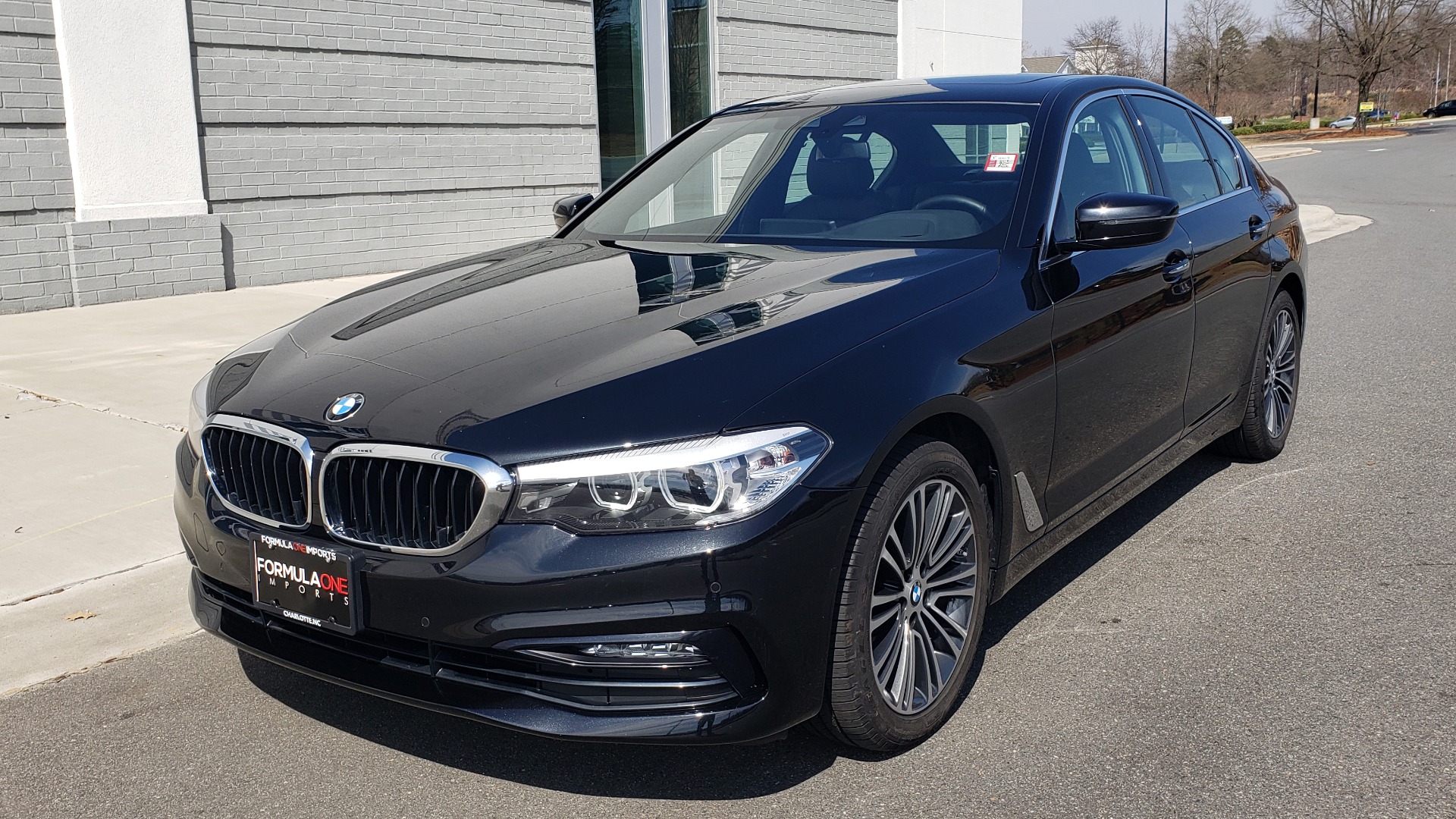 Used 2018 BMW 5 SERIES 530I XDRIVE PREMIUM / NAV / SUNROOF / DRVR ASST / REARVIEW for sale Sold at Formula Imports in Charlotte NC 28227 1