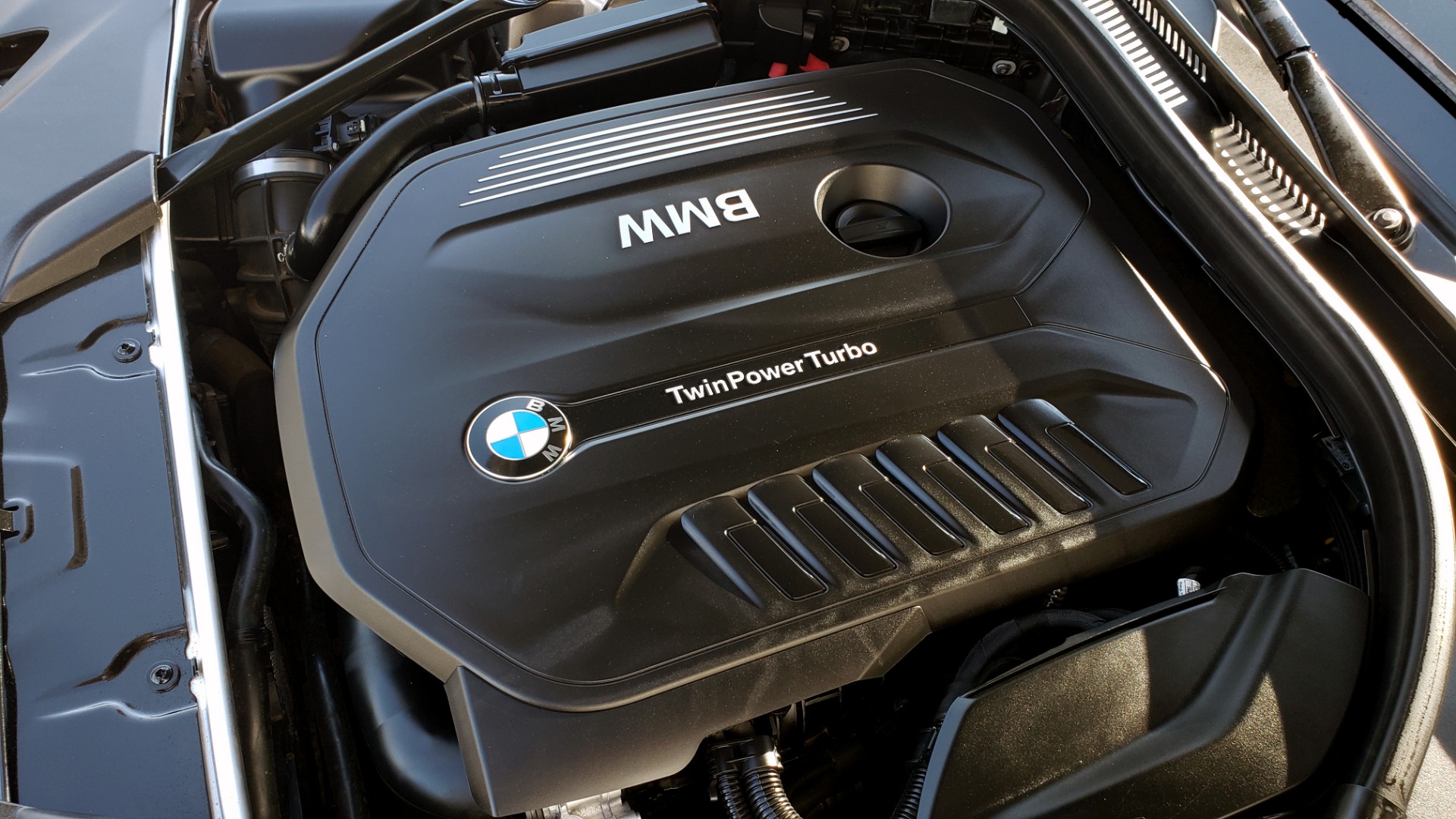 Used 2018 BMW 5 SERIES 540IXDRIVE PREMIUM / DRVR ASST PLUS / LUX PKG / APPLE CARPLAY for sale Sold at Formula Imports in Charlotte NC 28227 12