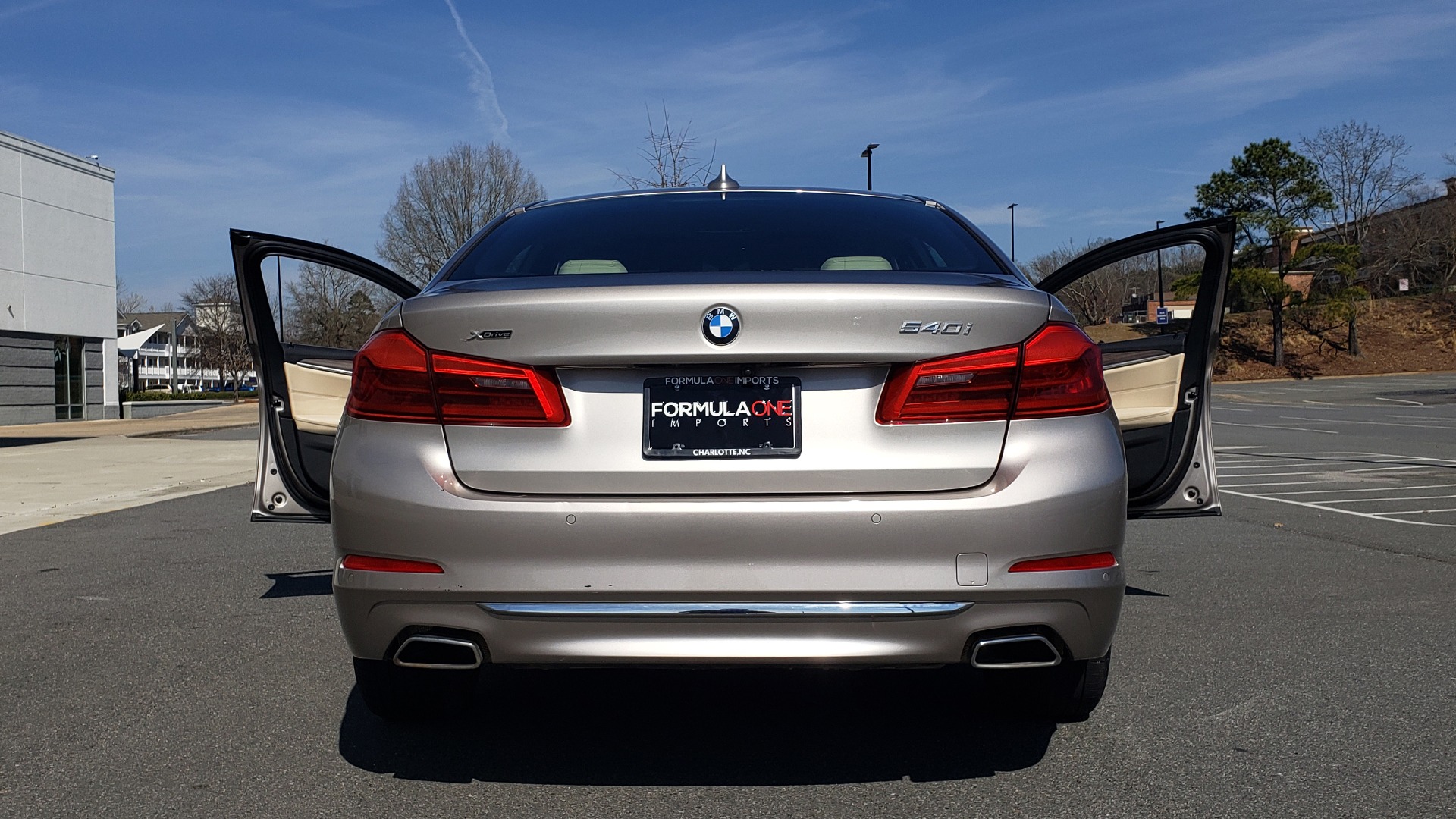 Used 2018 BMW 5 SERIES 540IXDRIVE PREMIUM / DRVR ASST PLUS / LUX PKG / APPLE CARPLAY for sale Sold at Formula Imports in Charlotte NC 28227 24