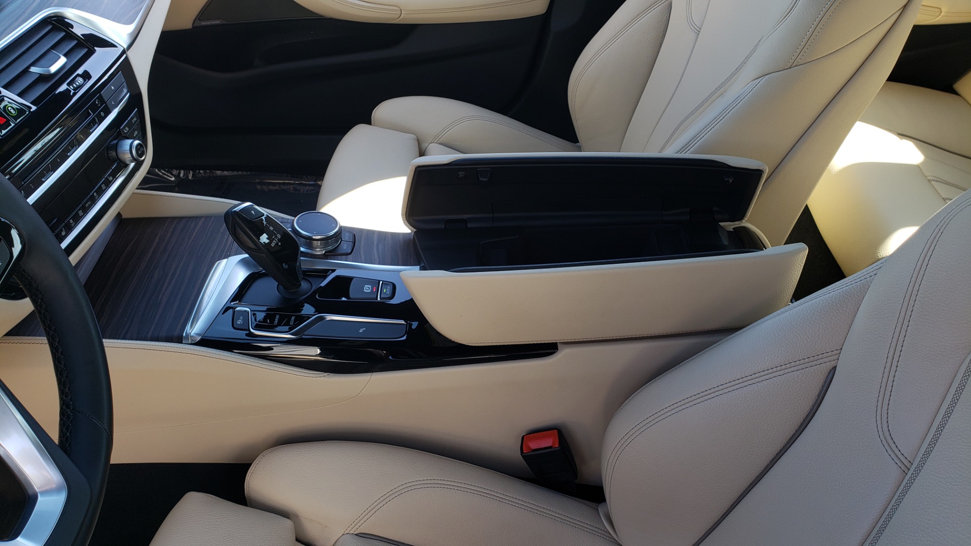 Used 2018 BMW 5 SERIES 540IXDRIVE PREMIUM / DRVR ASST PLUS / LUX PKG / APPLE CARPLAY for sale Sold at Formula Imports in Charlotte NC 28227 49