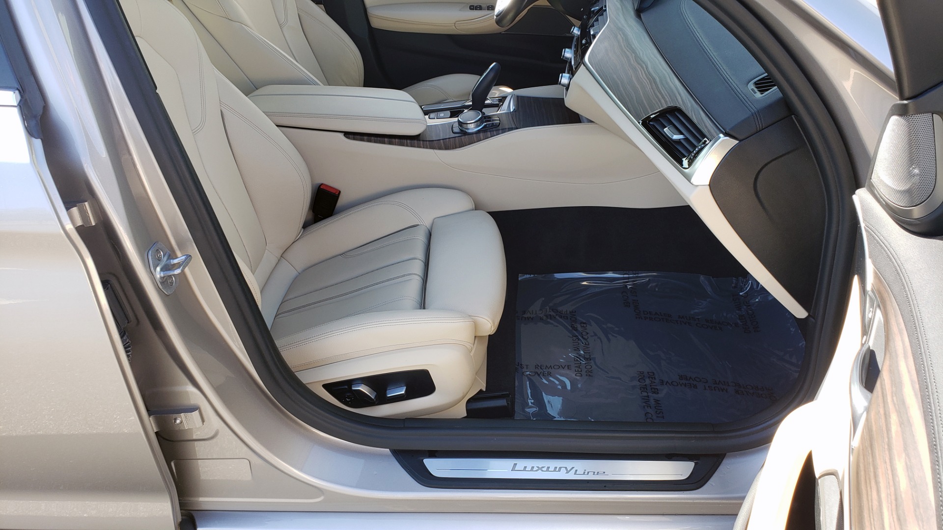 Used 2018 BMW 5 SERIES 540IXDRIVE PREMIUM / DRVR ASST PLUS / LUX PKG / APPLE CARPLAY for sale Sold at Formula Imports in Charlotte NC 28227 59