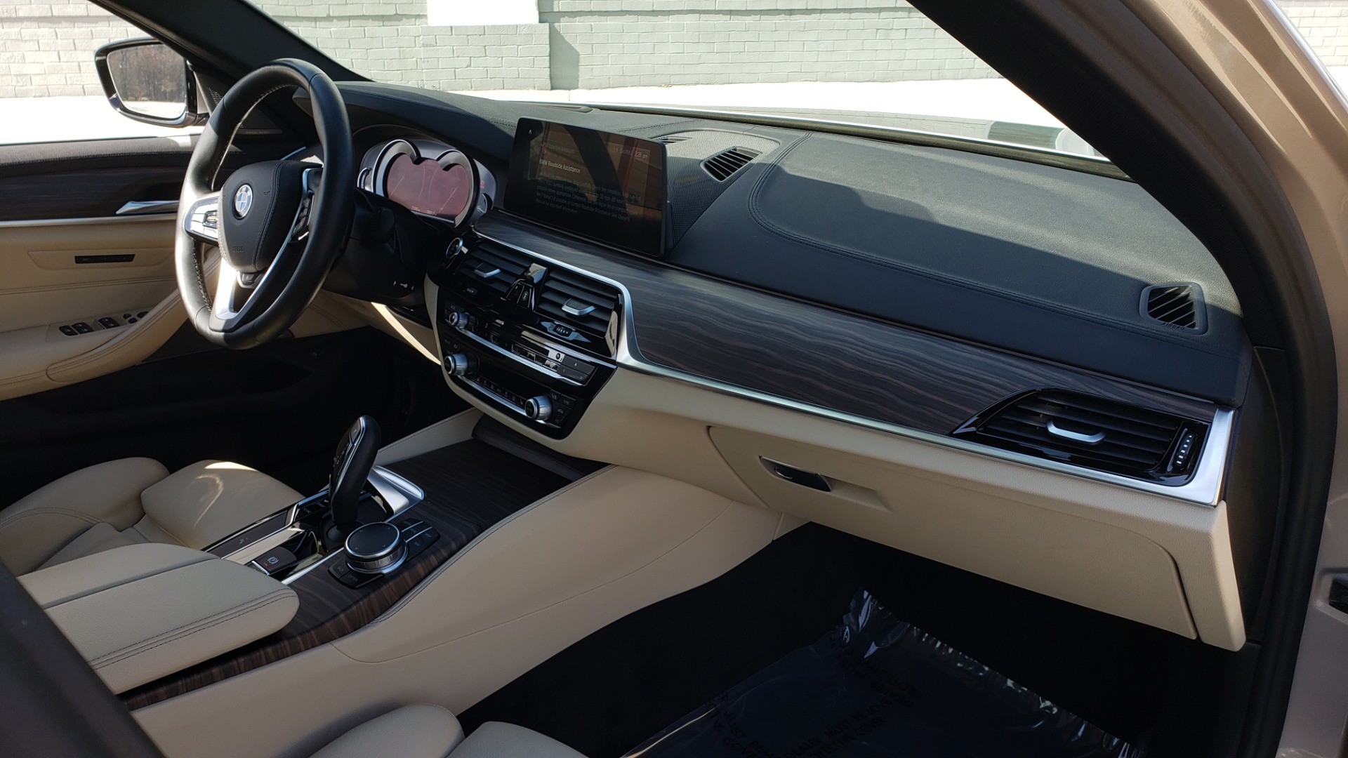 Used 2018 BMW 5 SERIES 540IXDRIVE PREMIUM / DRVR ASST PLUS / LUX PKG / APPLE CARPLAY for sale Sold at Formula Imports in Charlotte NC 28227 61