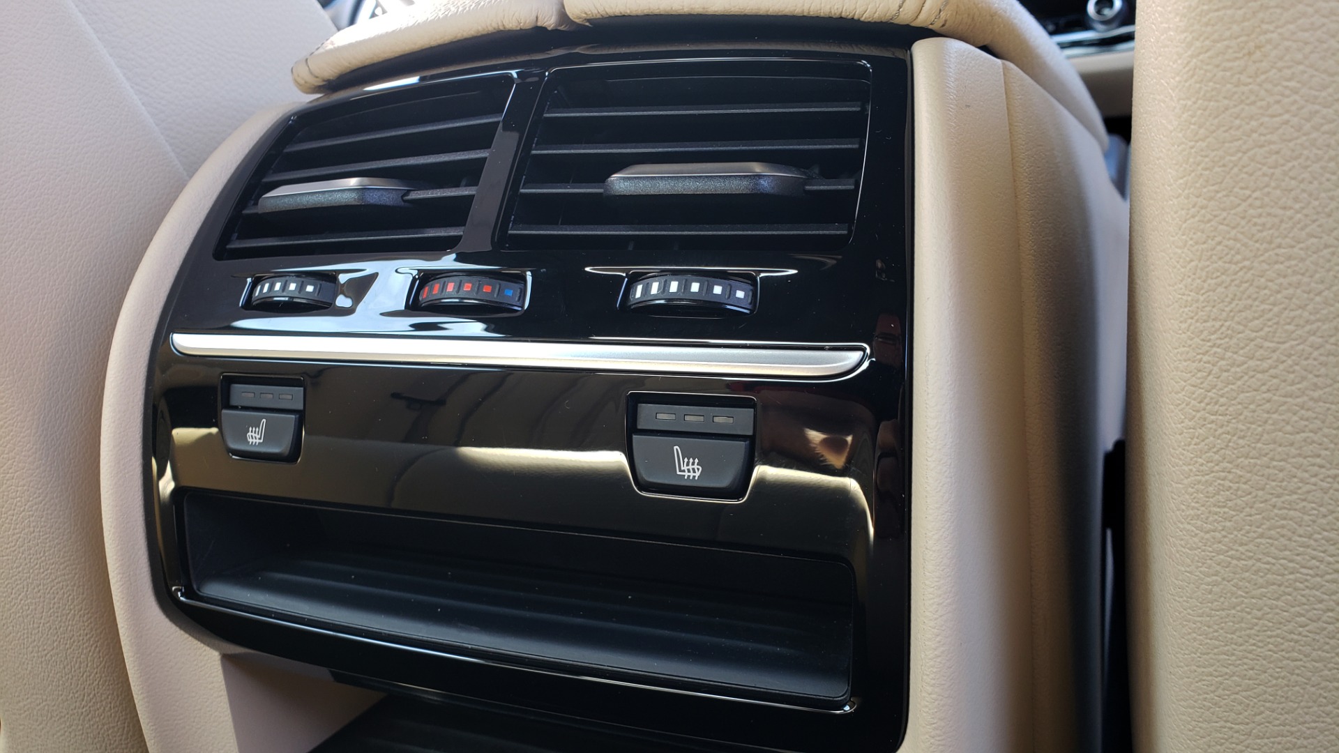 Used 2018 BMW 5 SERIES 540IXDRIVE PREMIUM / DRVR ASST PLUS / LUX PKG / APPLE CARPLAY for sale Sold at Formula Imports in Charlotte NC 28227 69
