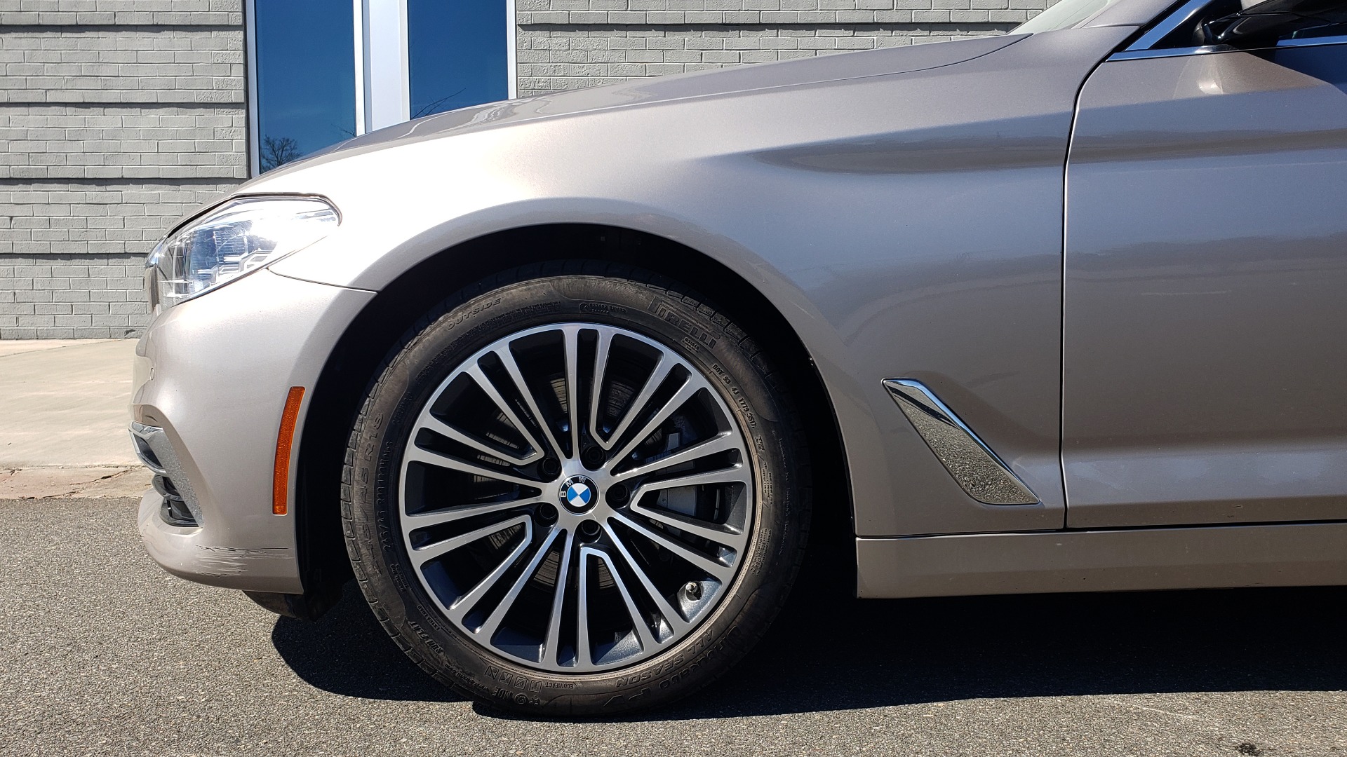 Used 2018 BMW 5 SERIES 540IXDRIVE PREMIUM / DRVR ASST PLUS / LUX PKG / APPLE CARPLAY for sale Sold at Formula Imports in Charlotte NC 28227 72
