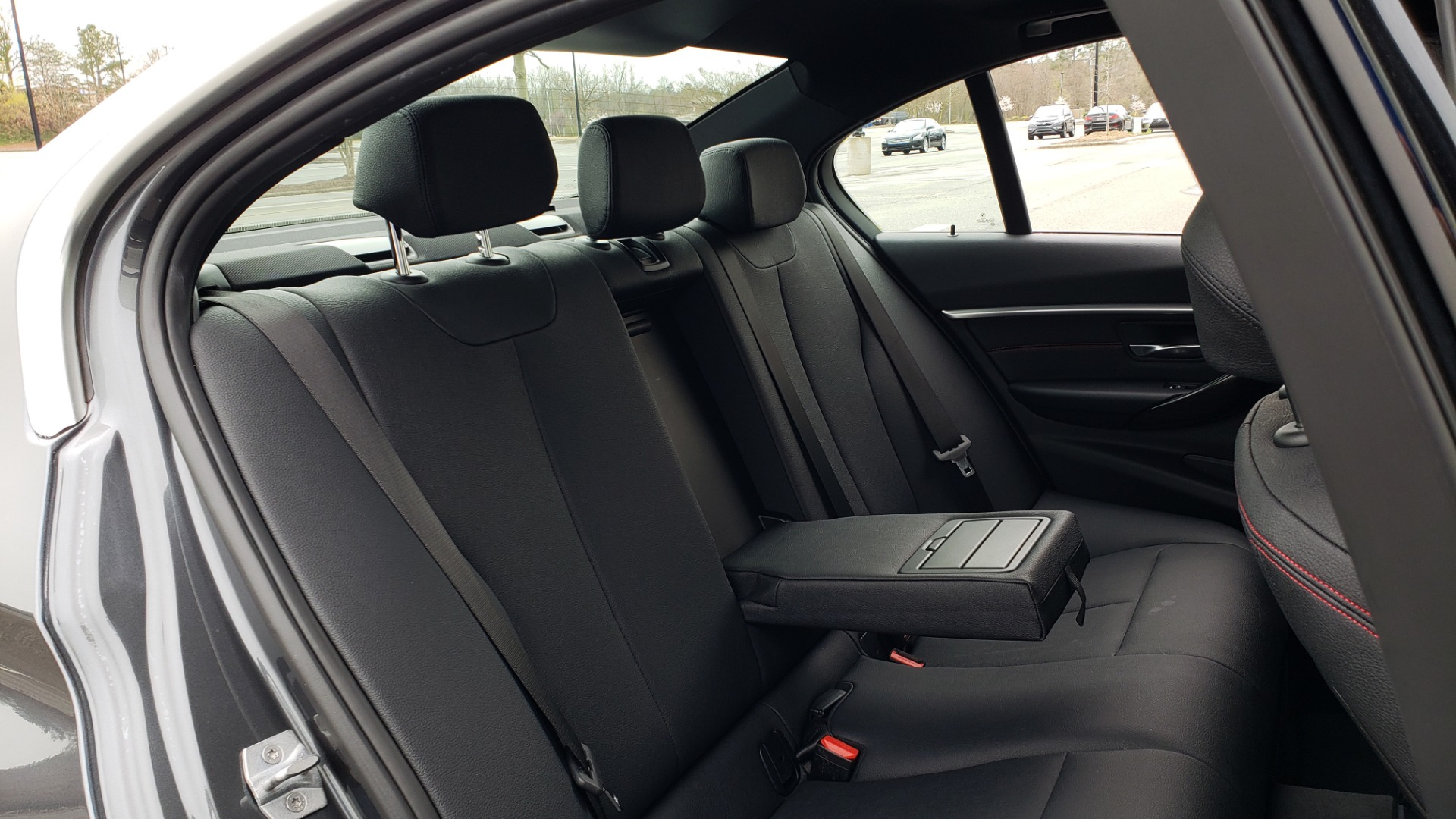 Used 2018 BMW 3 SERIES 330I XDRIVE PREMIUM / CONV PKG NAV / BLIND SPOT / HTD STS / REARVIEW for sale Sold at Formula Imports in Charlotte NC 28227 73