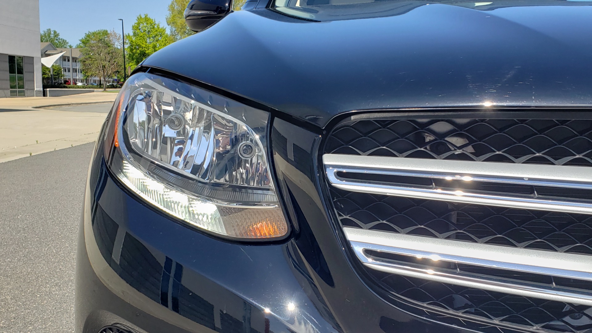Used 2018 Mercedes-Benz GLC 300 PREMIUM / PANO-ROOF / HTD STS / REARVIEW for sale Sold at Formula Imports in Charlotte NC 28227 20