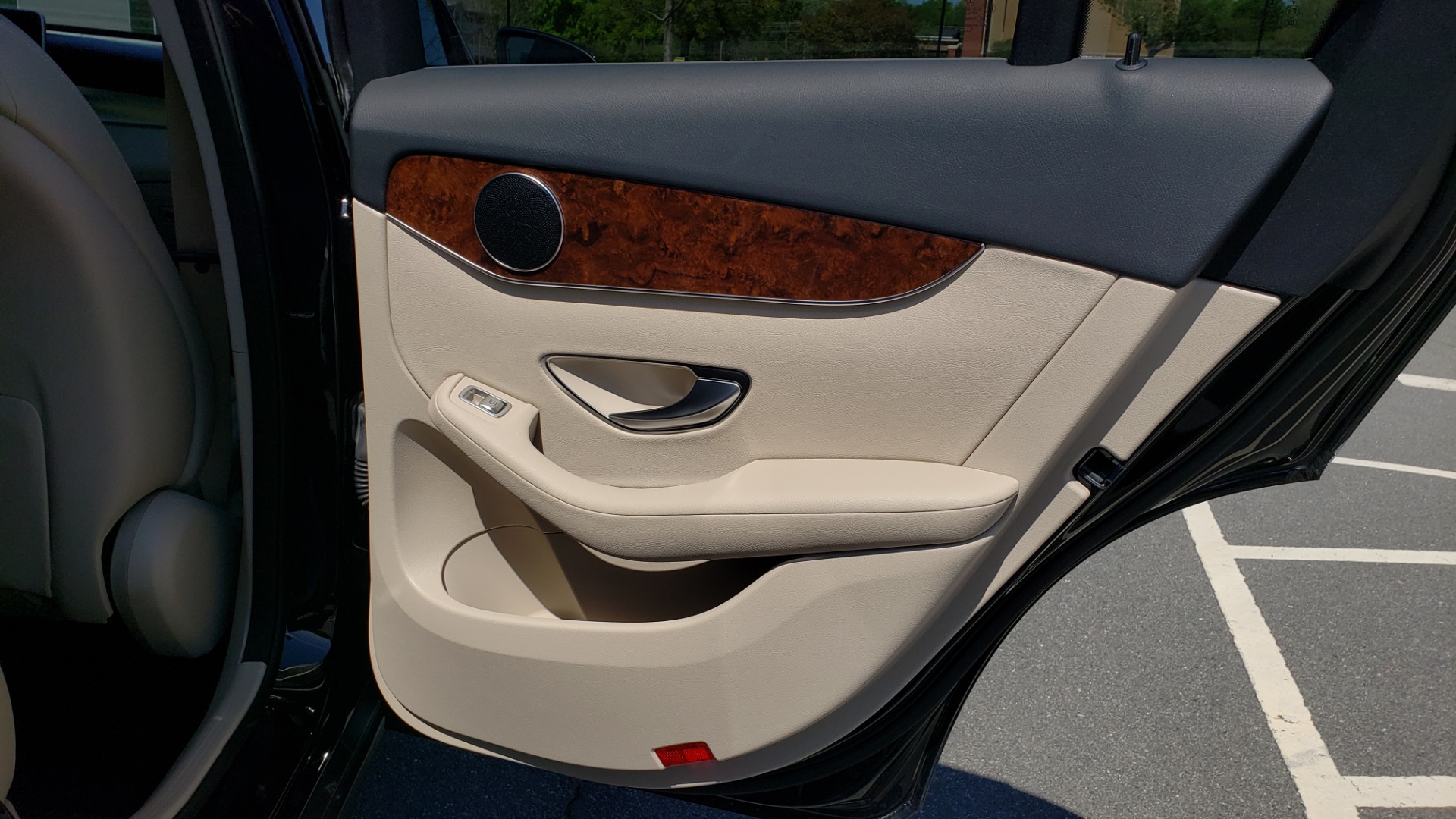 Used 2018 Mercedes-Benz GLC 300 PREMIUM / PANO-ROOF / HTD STS / REARVIEW for sale Sold at Formula Imports in Charlotte NC 28227 62