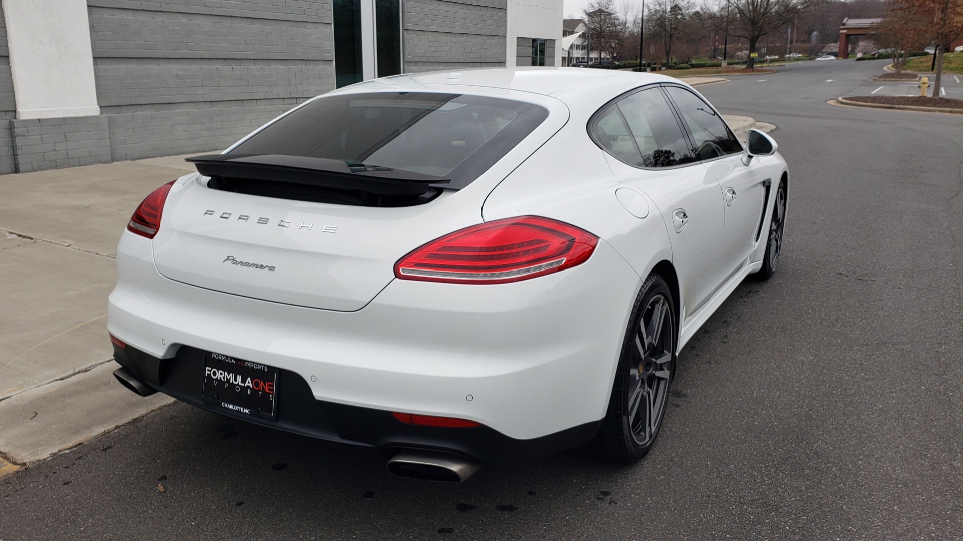Used 2016 Porsche PANAMERA EDITION / 3.6L V6 / PDK TANS / PREMIUM PKG / LDW / PARK ASSIST for sale Sold at Formula Imports in Charlotte NC 28227 6