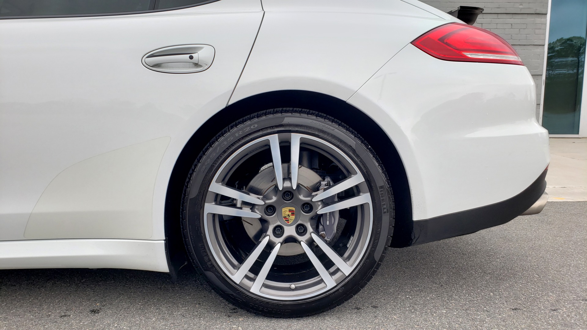 Used 2016 Porsche PANAMERA EDITION / 3.6L V6 / PDK TANS / PREMIUM PKG / LDW / PARK ASSIST for sale Sold at Formula Imports in Charlotte NC 28227 83