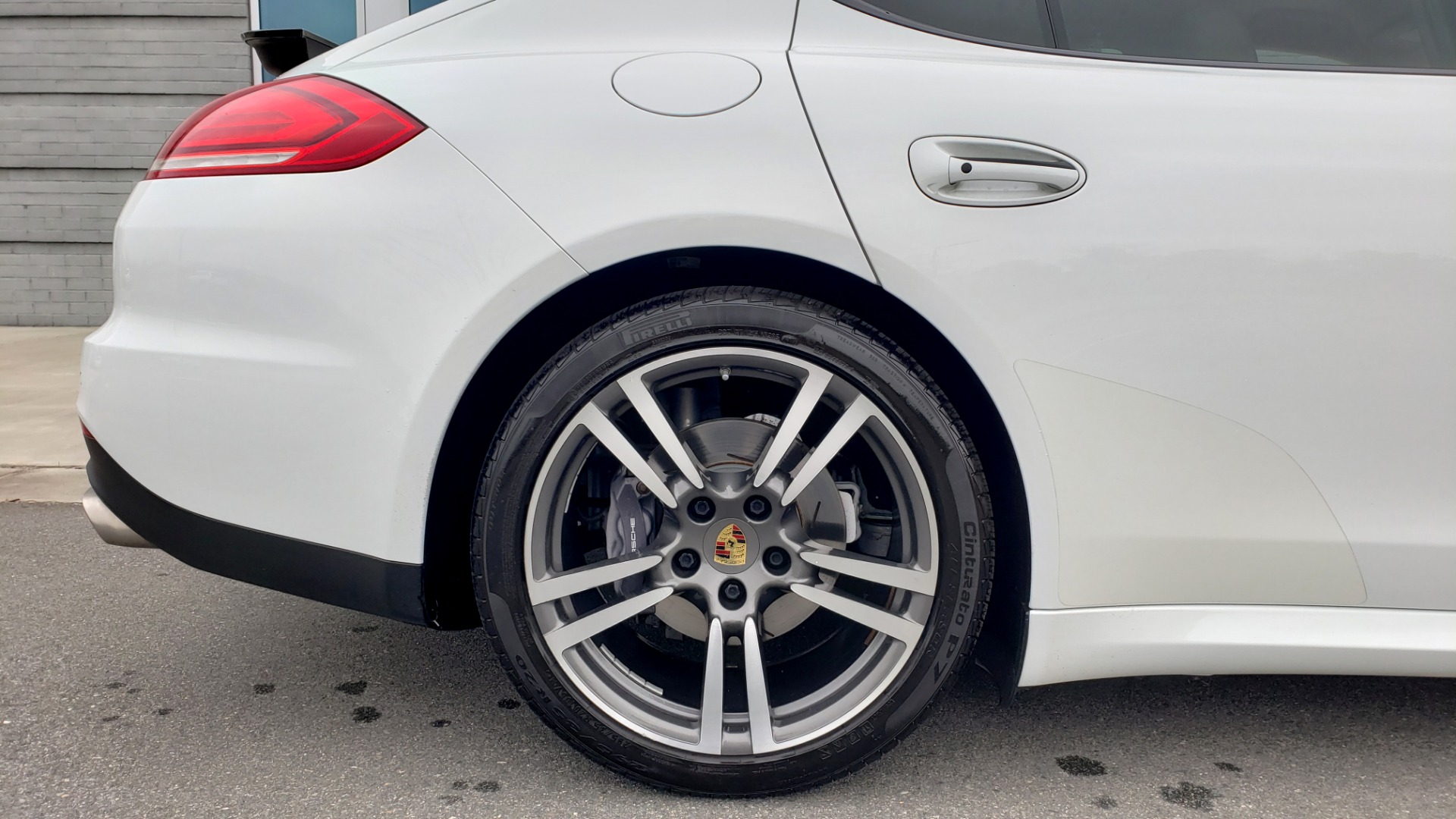 Used 2016 Porsche PANAMERA EDITION / 3.6L V6 / PDK TANS / PREMIUM PKG / LDW / PARK ASSIST for sale Sold at Formula Imports in Charlotte NC 28227 84